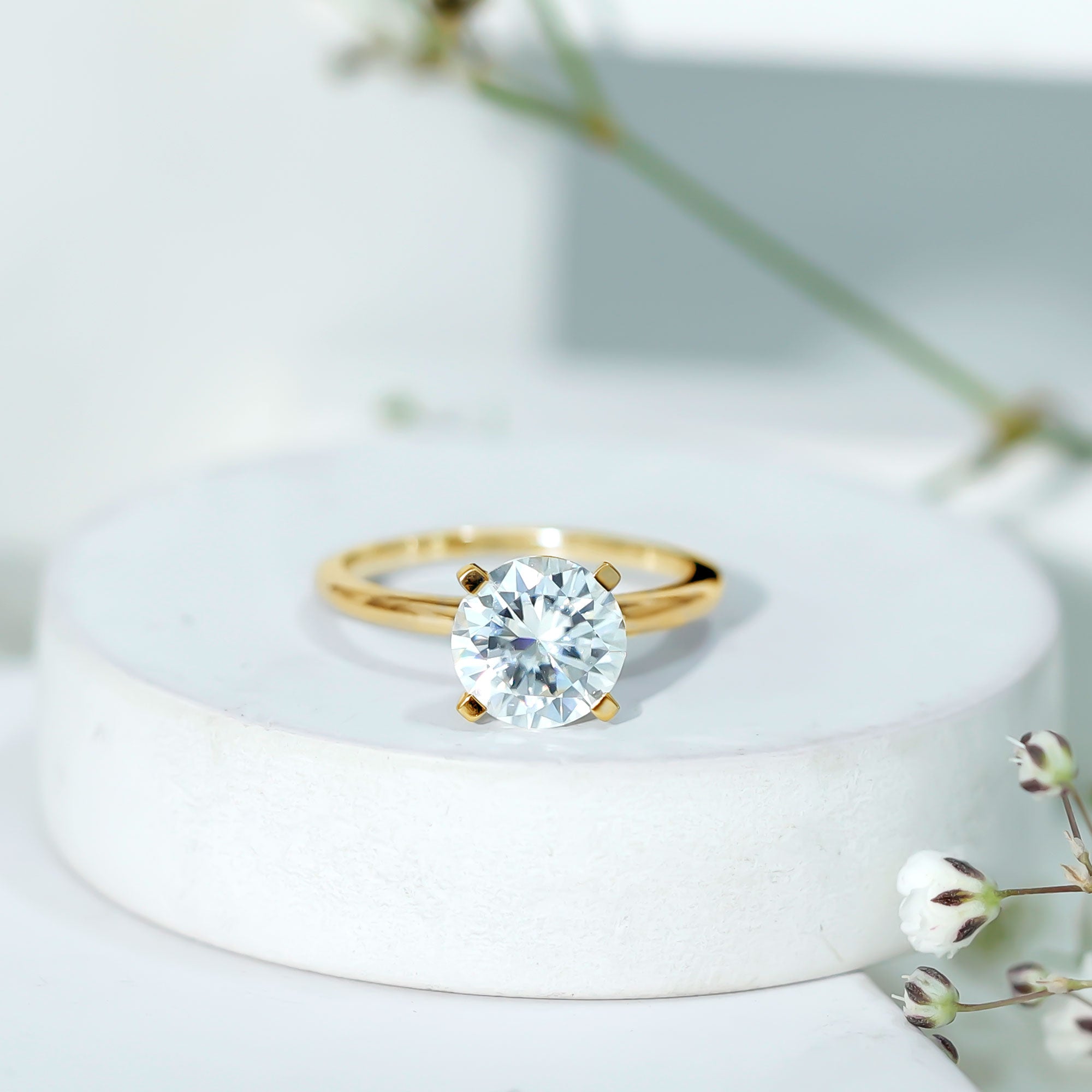 Lab Grown Diamond Ring - 2 Carat Round Cut Solitaire Engagement Band in Silver