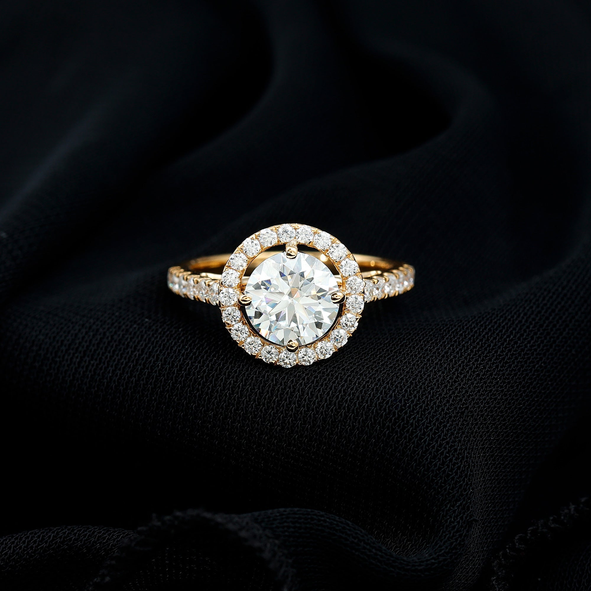 2 Carat Ethical Diamond Circle Engagement Ring