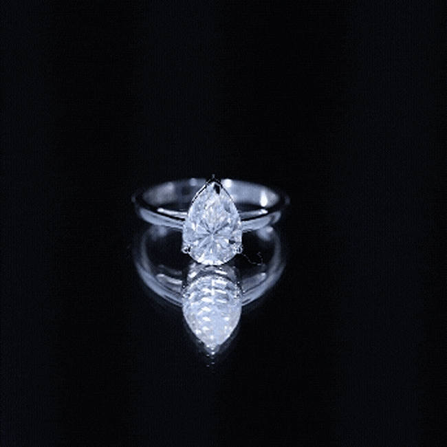 Moissanite Engagement Ring – 2 Carat Pear Shaped Solitaire With D Color Clarity