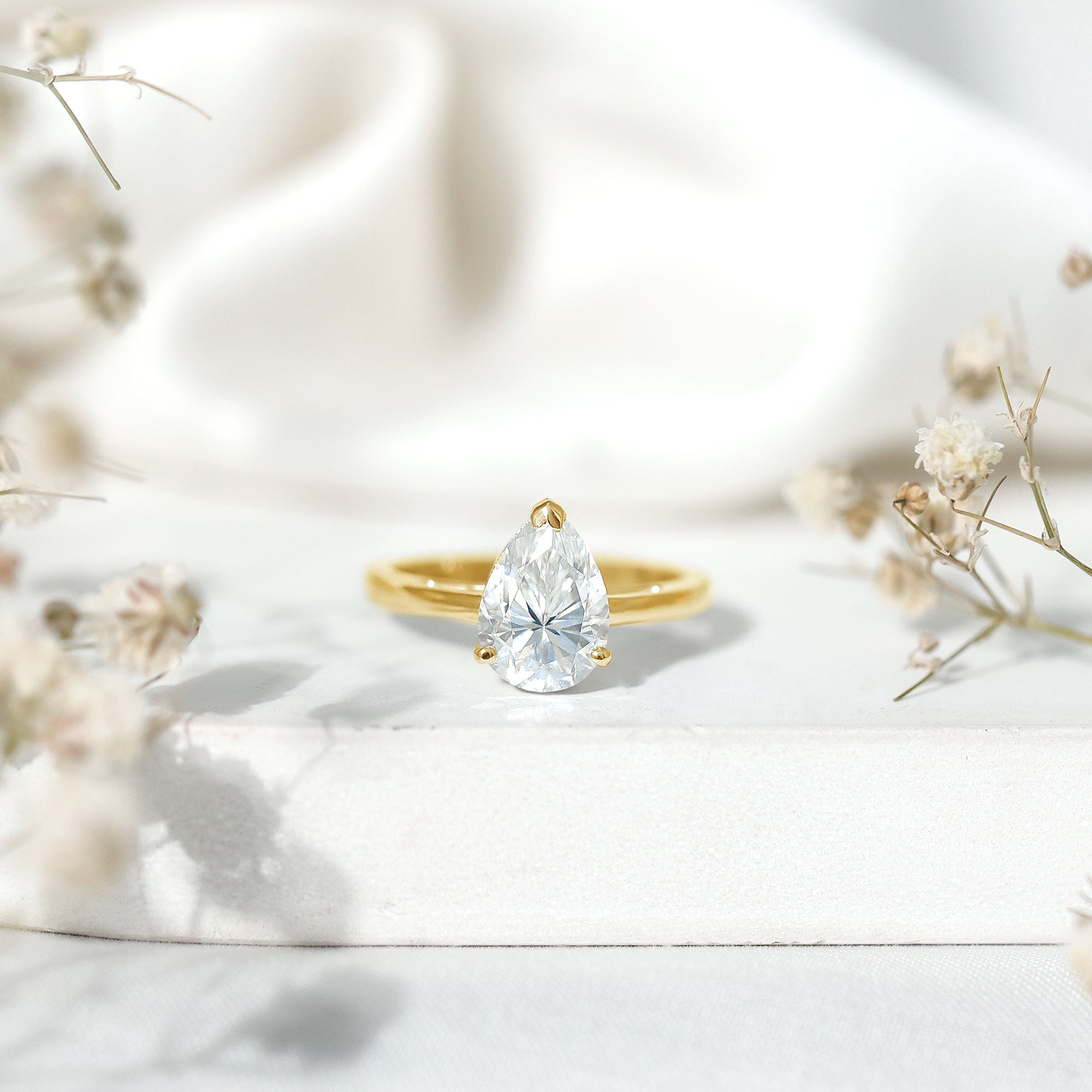 Moissanite Engagement Ring – 2 Carat Pear Shaped Solitaire With D Color Clarity