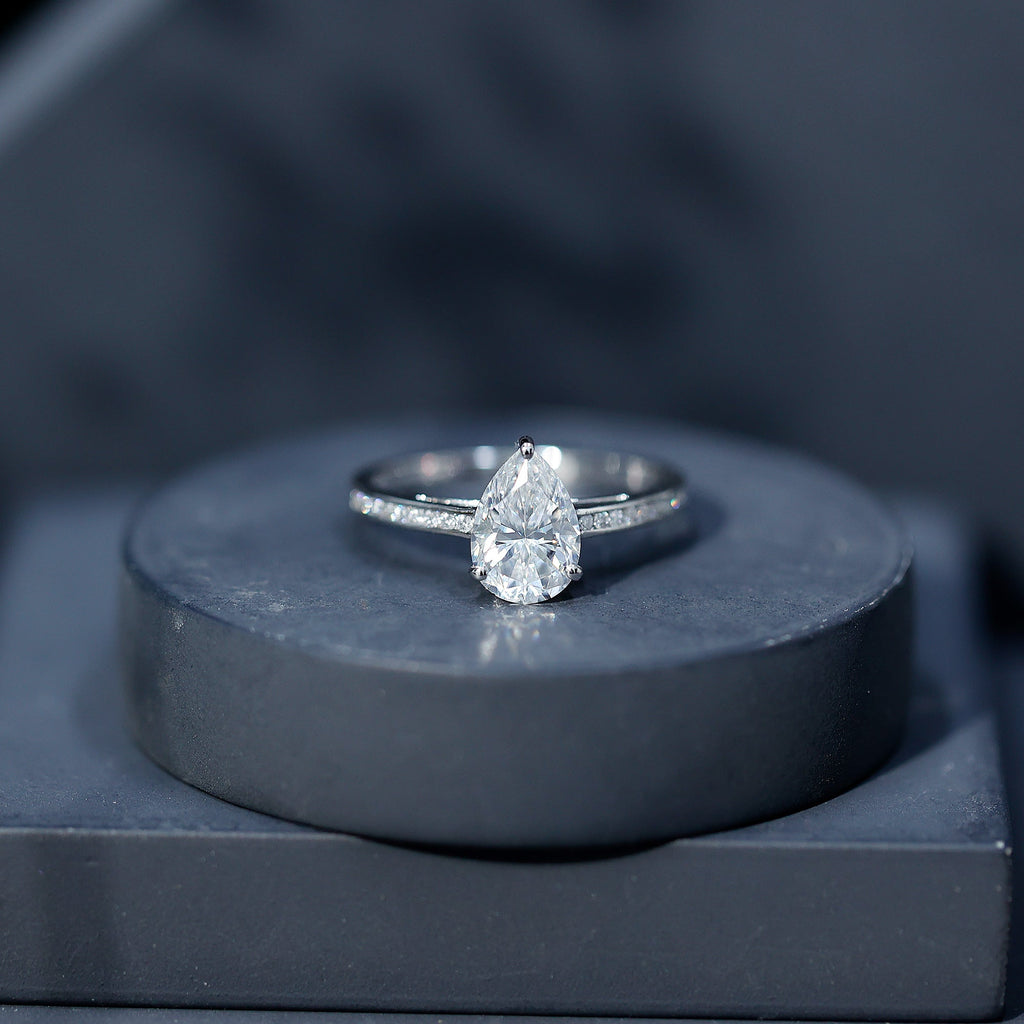 Solitaire Moissanite Pear Engagement Ring with Certificate