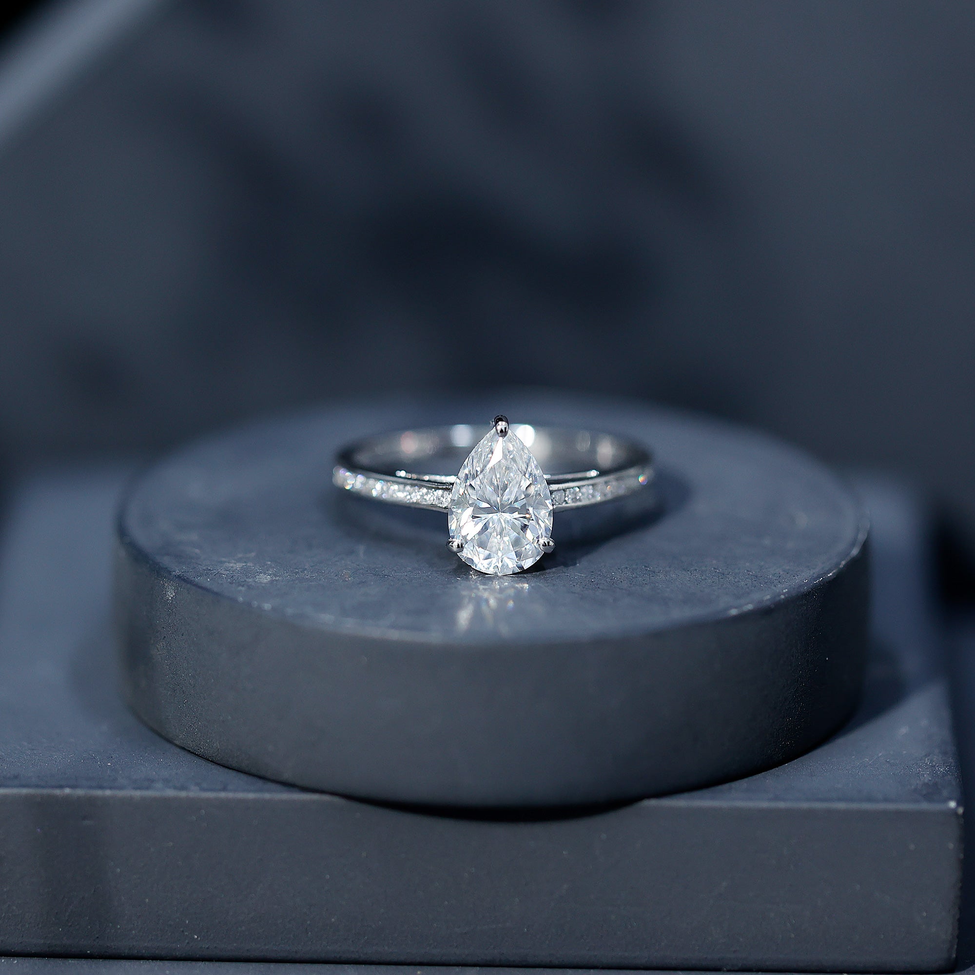 Solitaire Moissanite Pear Engagement Ring with Certificate