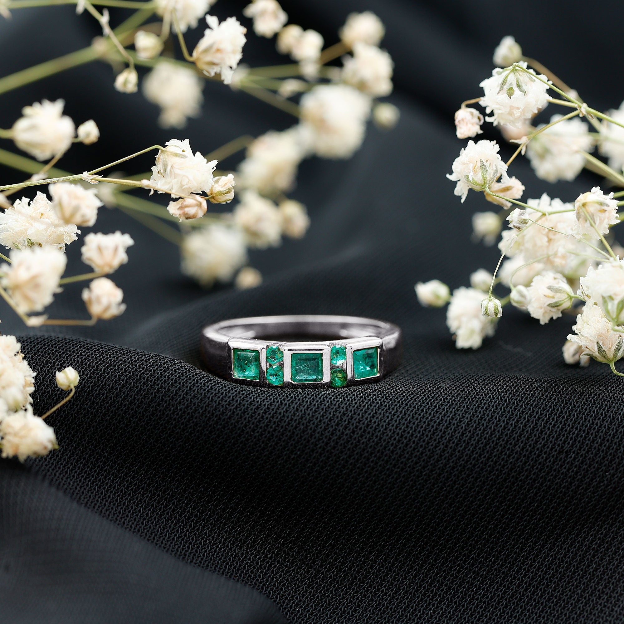 Emerald Princess Cut Ring – Natural Emerald Band With Bezel & Tension Setting