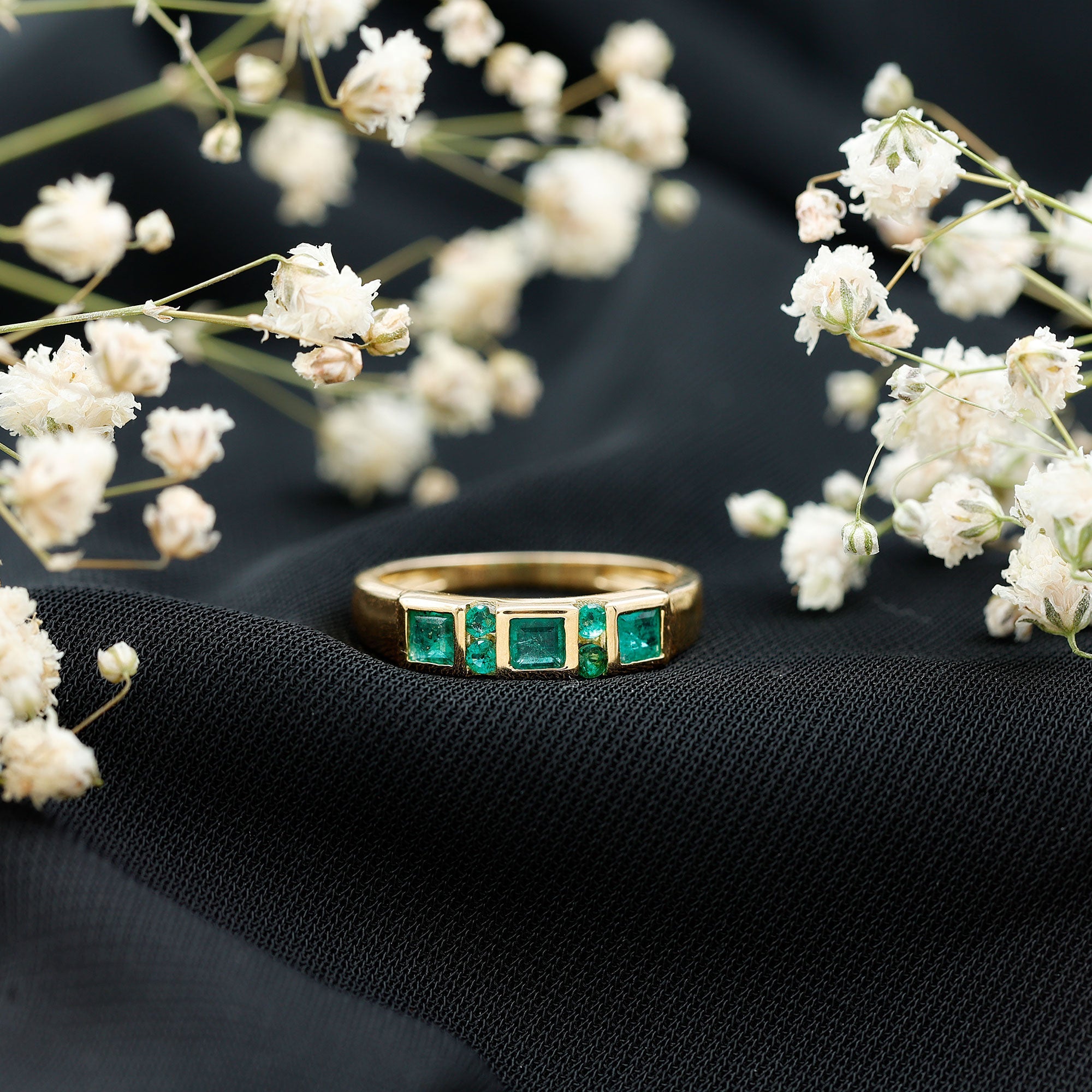 Emerald Princess Cut Ring – Natural Emerald Band With Bezel & Tension Setting