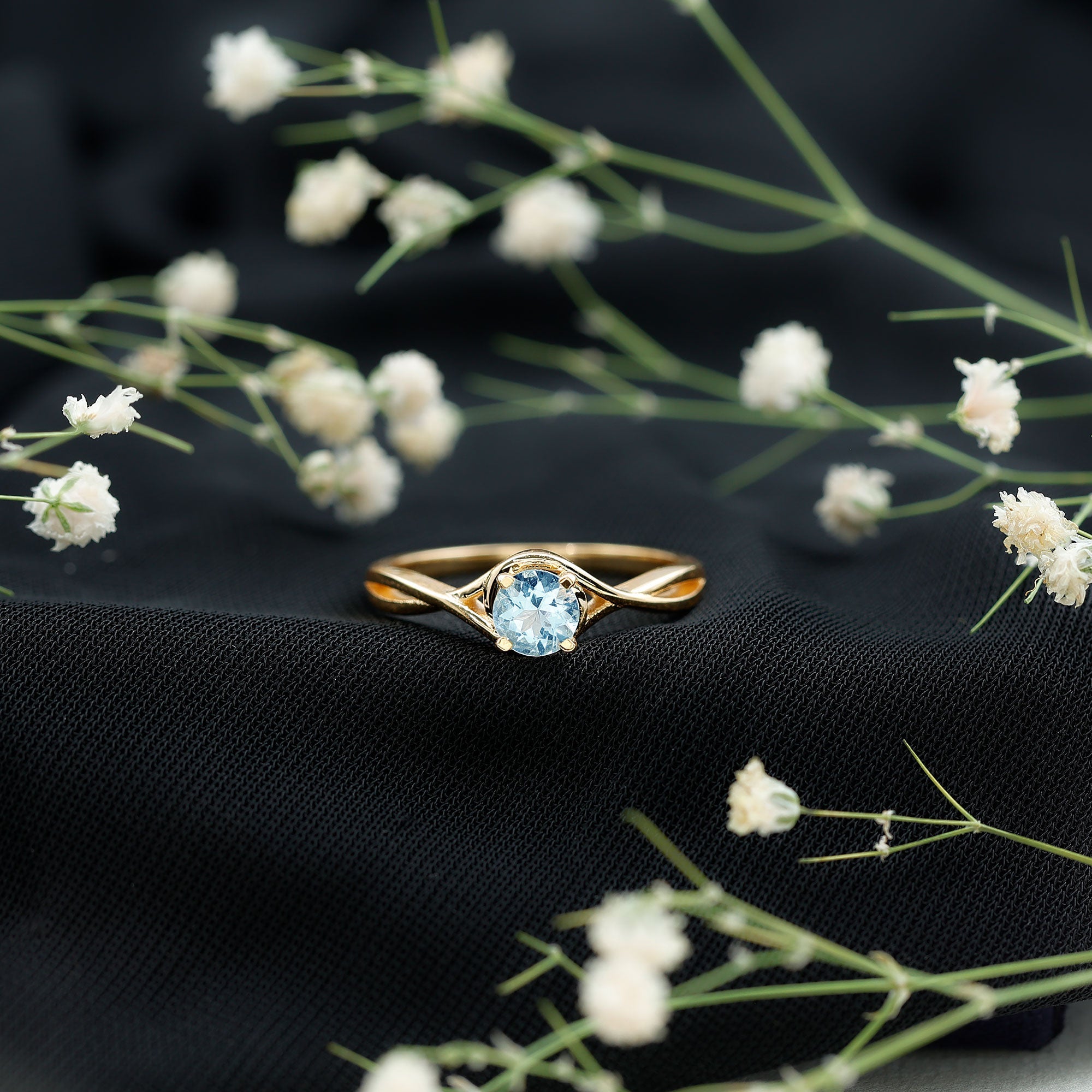 Aquamarine Birthstone Ring – Solitaire Engagement With Crossover Shank Design