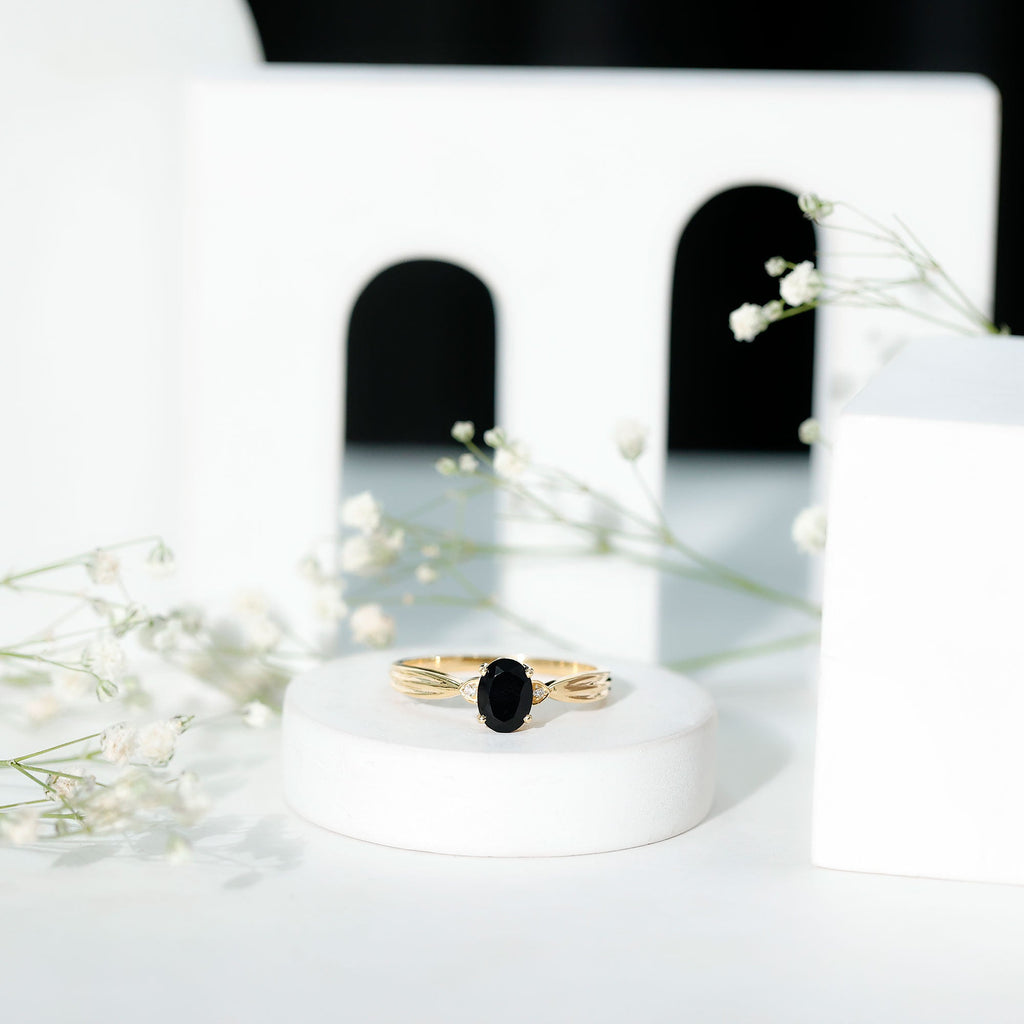 Solitaire Black Onyx Oval Engagement Ring with Diamond