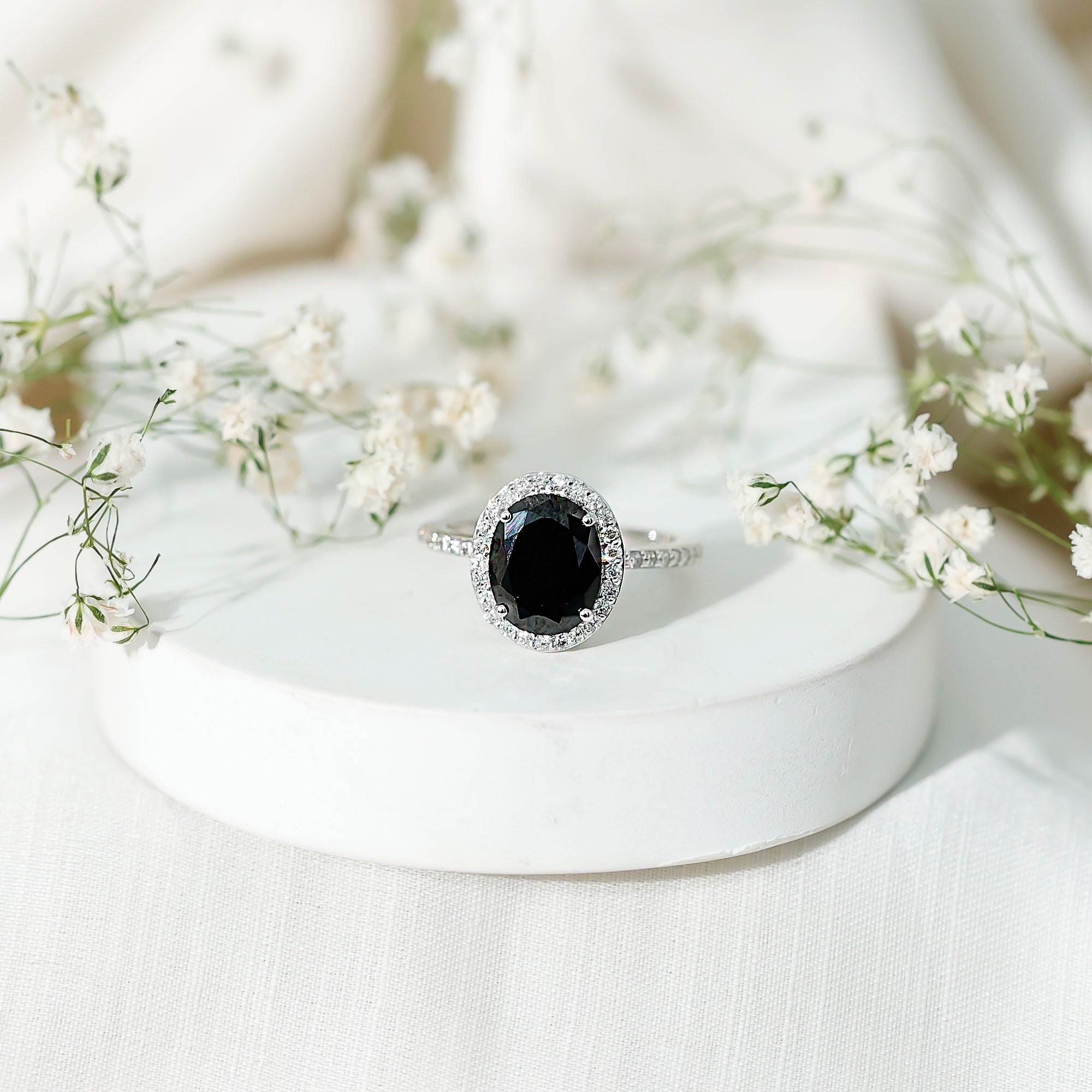 1.7 Carat Oval Cut Black Onyx Diamond Engagement Ring with Certificate