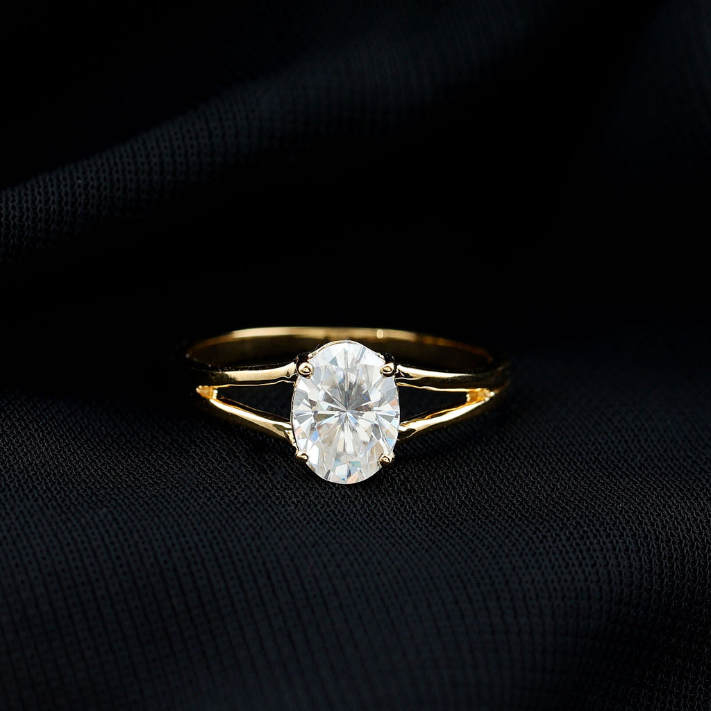 Oval Moissanite Engagement Ring – 1 Carat Solitaire With Certificate