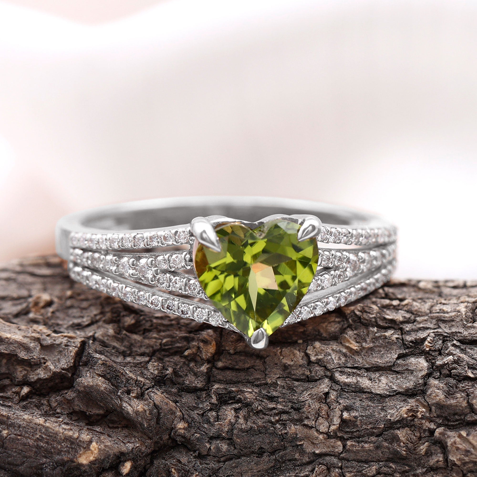 Peridot Engagement Ring – 2 Carat Heart Shaped Solitaire with Sparkling Diamond Band