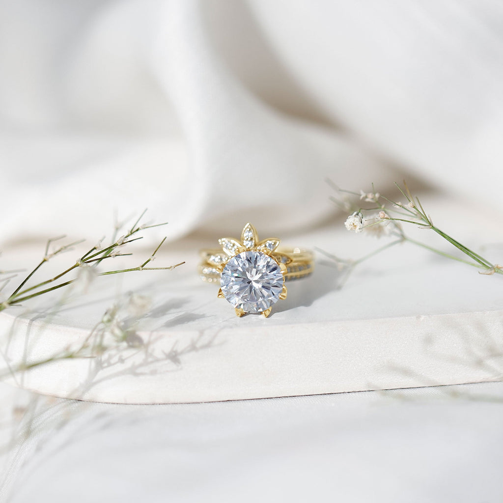 10MM Round Moissanite Flower Engagement Ring With Enhancer