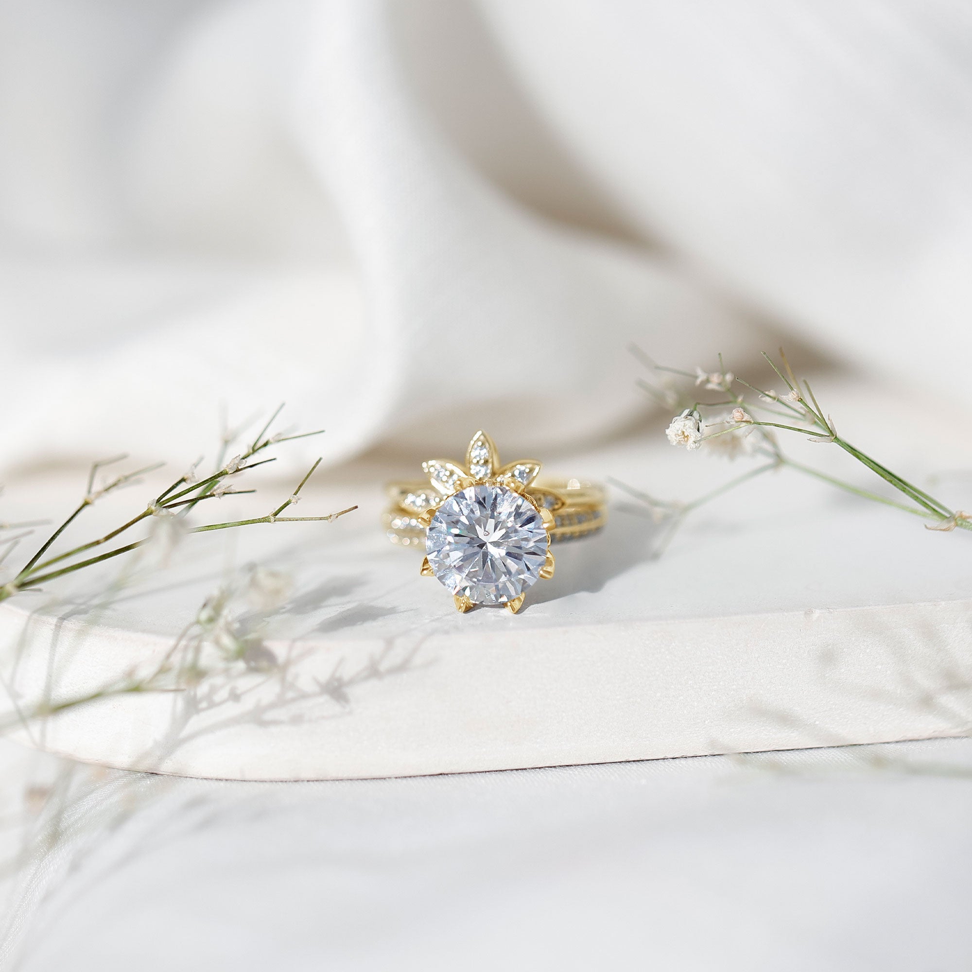 10MM Round Moissanite Flower Engagement Ring With Enhancer