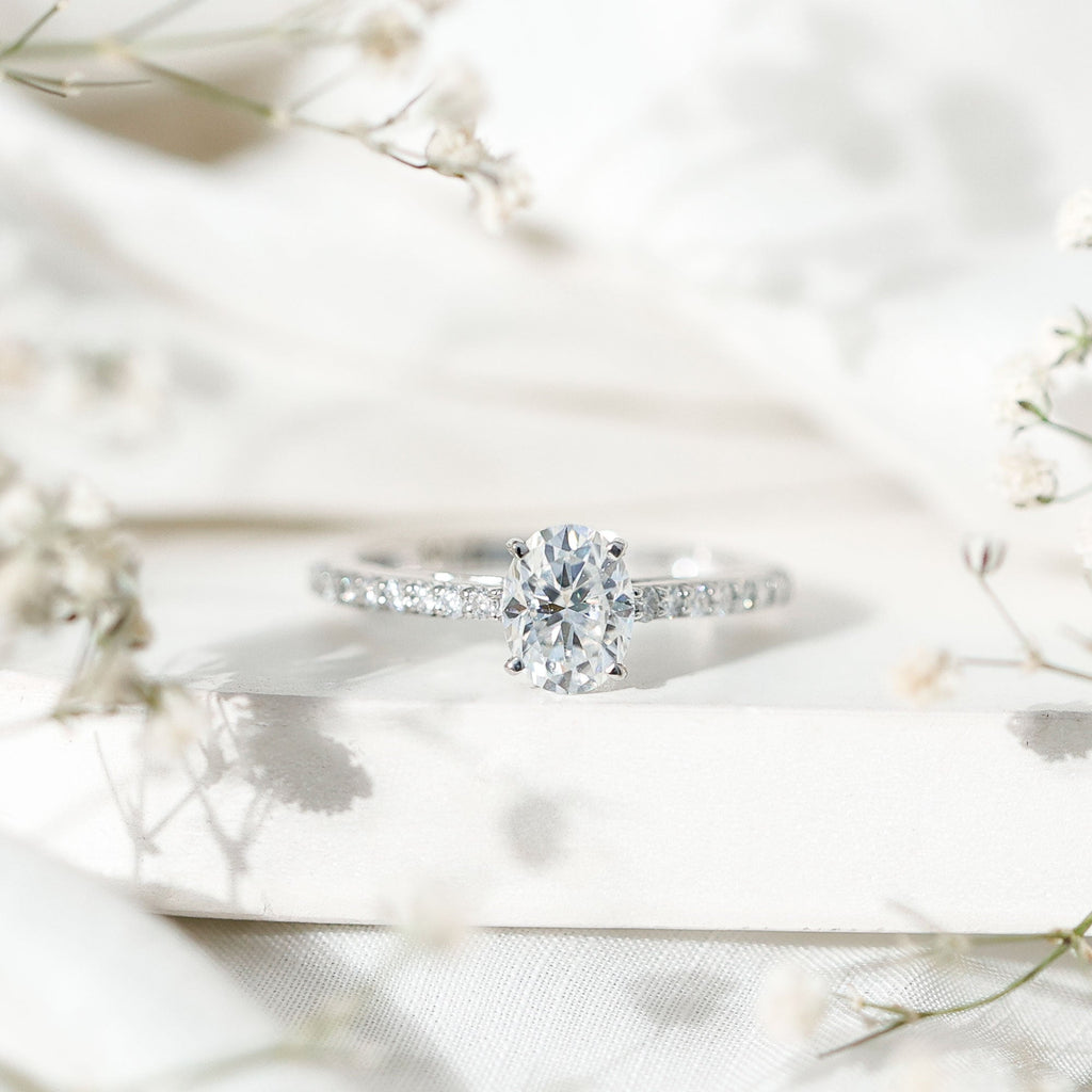 Brilliant Cut Moissanite Oval Engagement Ring