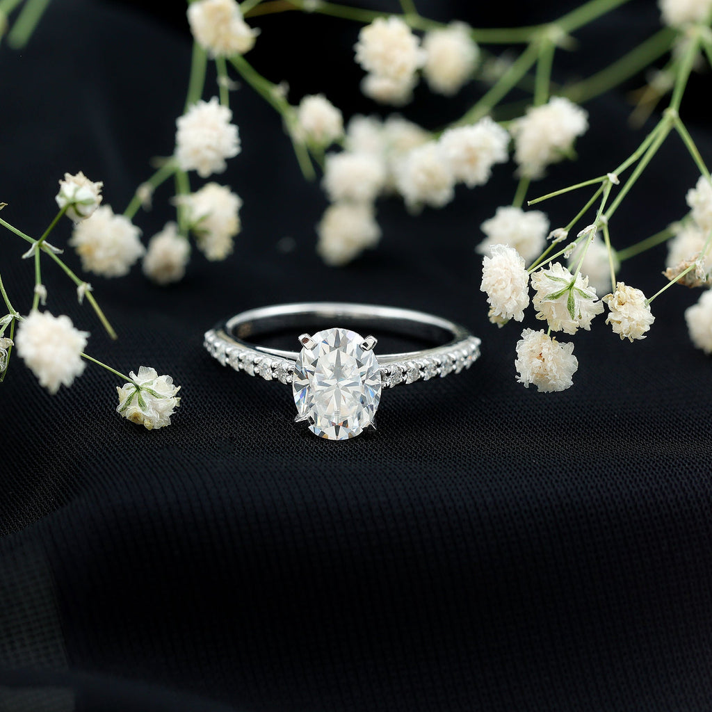 Brilliant Cut Moissanite Oval Engagement Ring