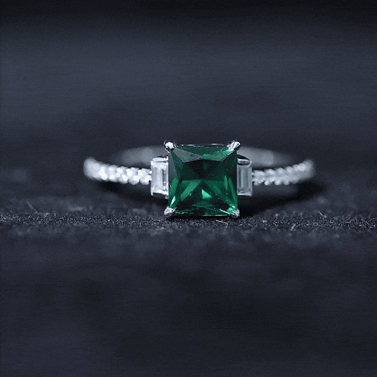 Lab Grown Emerald Ring – Three Stone Engagement with Princess Cut & Moissanite Side Stones