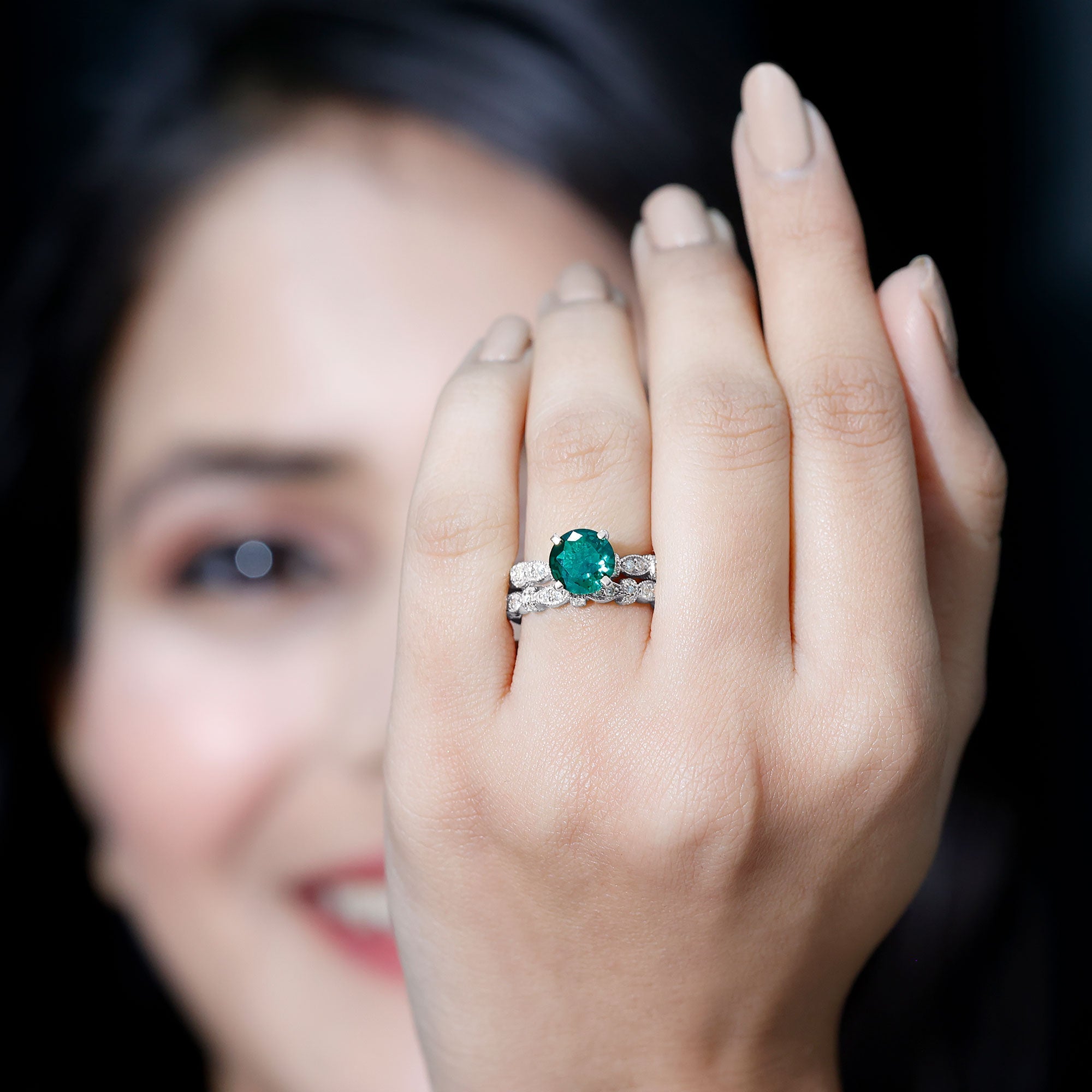 Lab Created Emerald Ring – Vintage Engagement Rings with Moissanite Wedding Band
