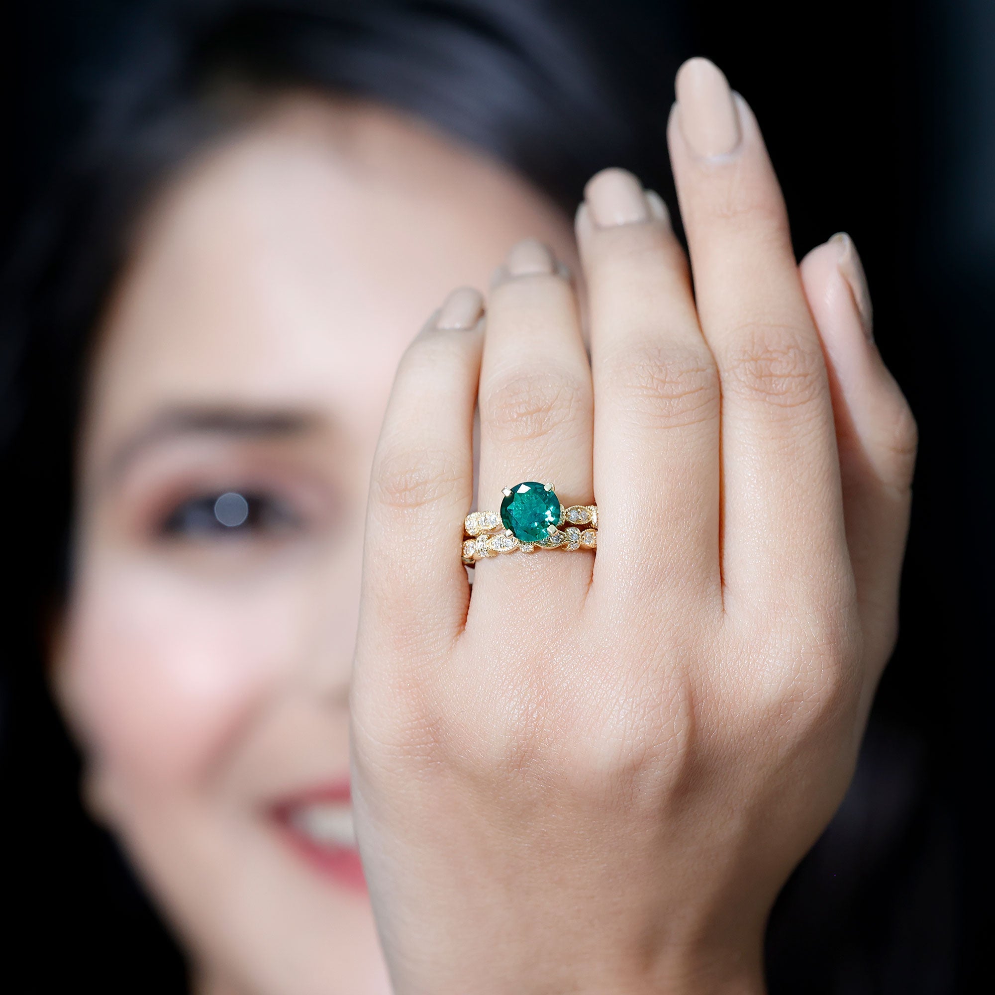 Lab Created Emerald Ring – Vintage Engagement Rings with Moissanite Wedding Band