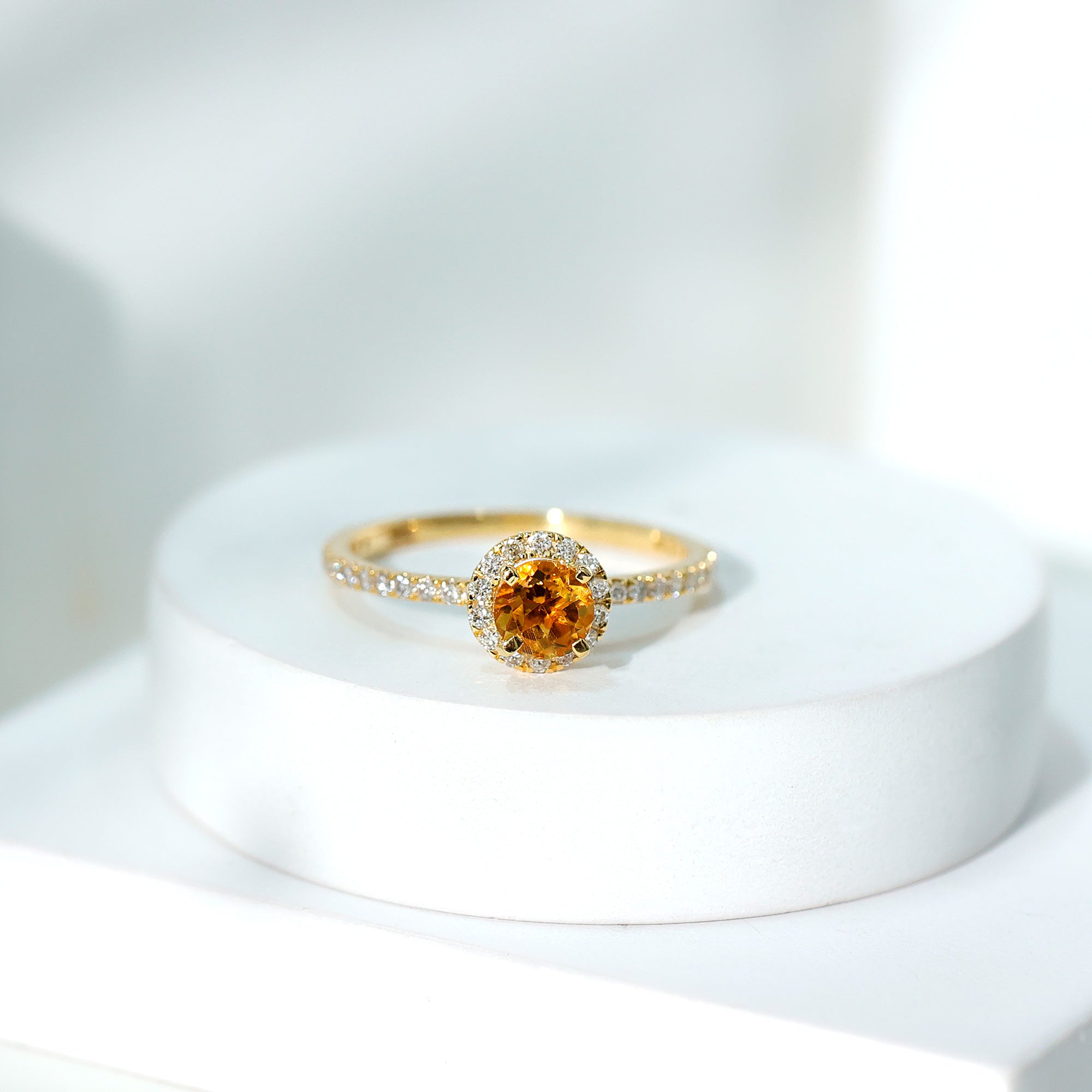 Citrine Engagement Ring – Round Cut Citrine Halo Diamond Band | Classic Prong Setting