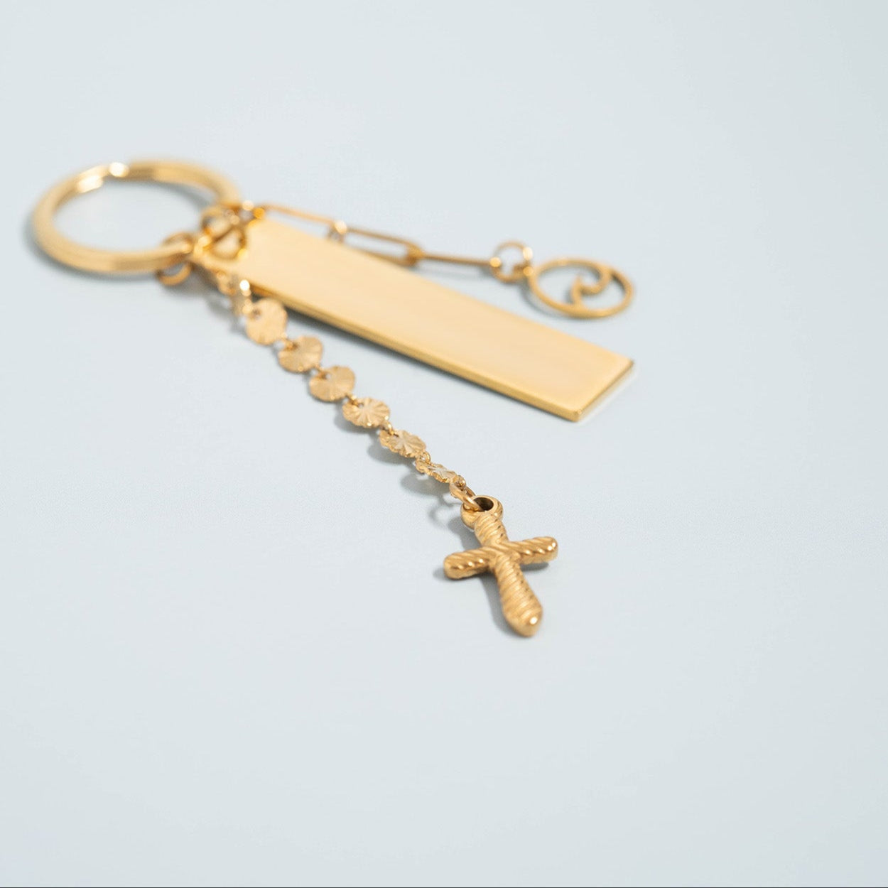 18K Gold Cross Charm – Textured Stainless Steel Pendant for Chain Bracelets