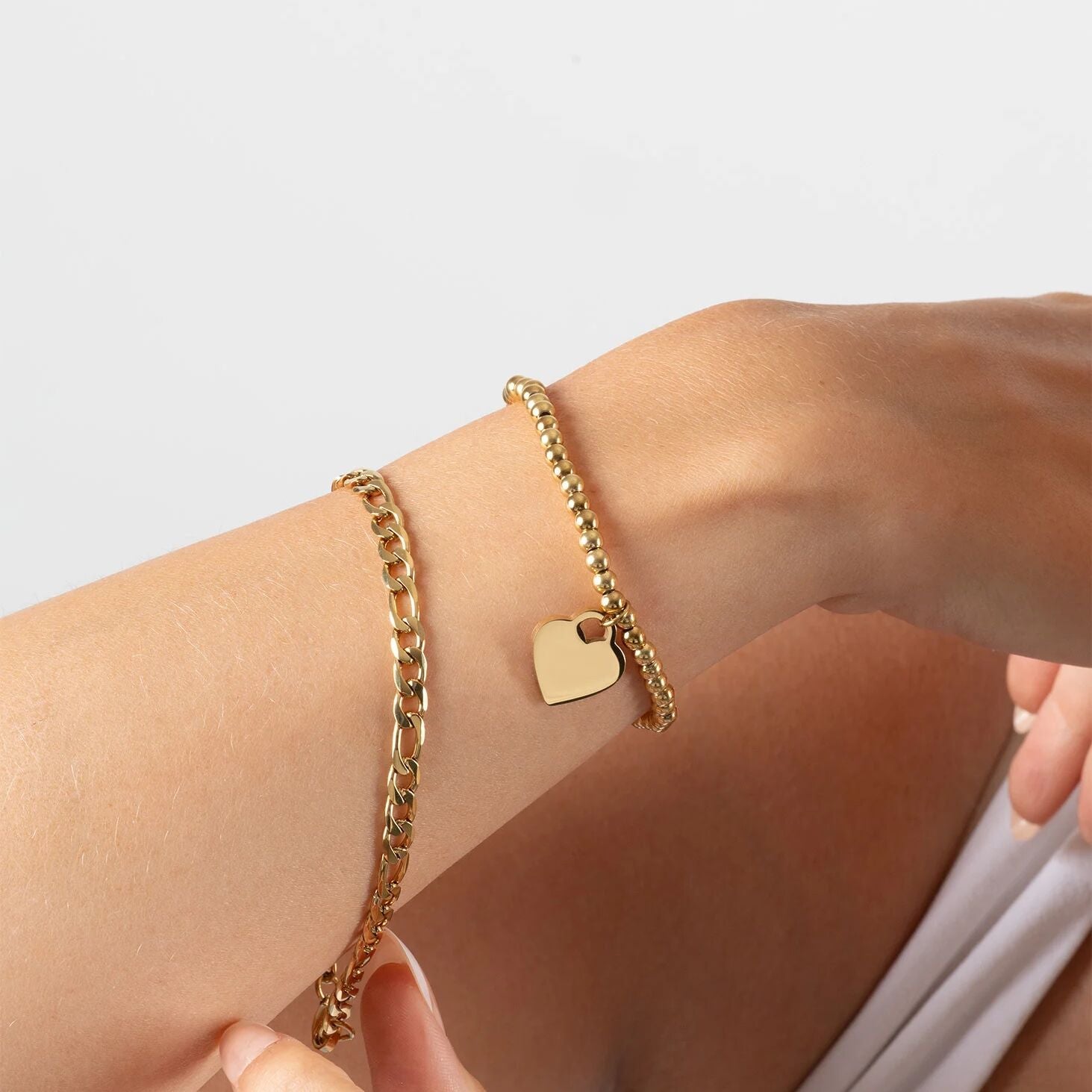 Wholesale jewelry 14K Gold Filled Plus™ Heart And Bead Stretch Bracelet- Model