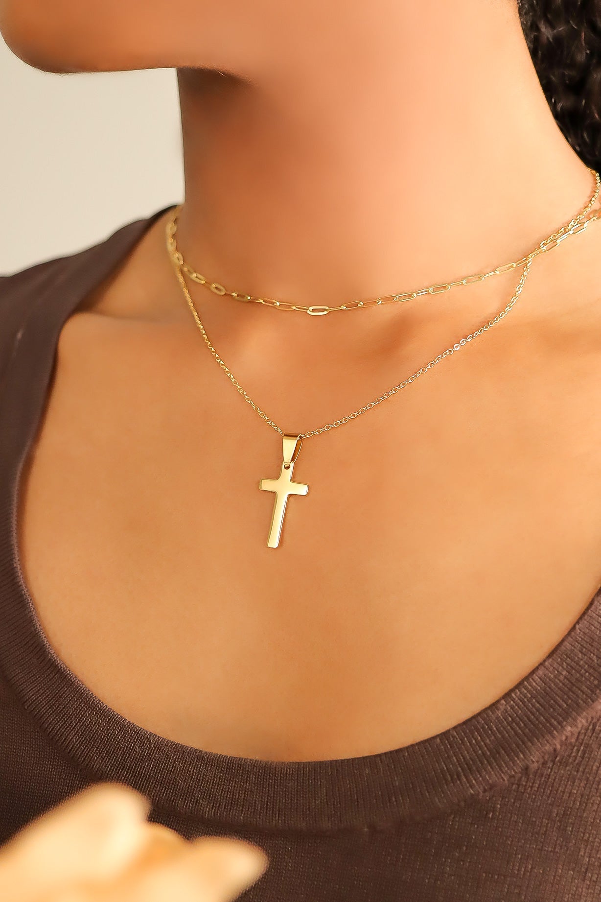 Engraved Cross Necklace – 18K Gold PVD Stainless Steel Pendant | Durable, Hypoallergenic