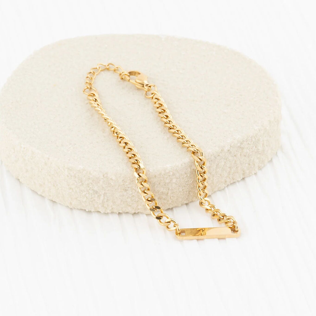 Wholesale jewelry 14K Gold Filled Plus™ Engravable Curb Chain Bar Bracelet - studio
