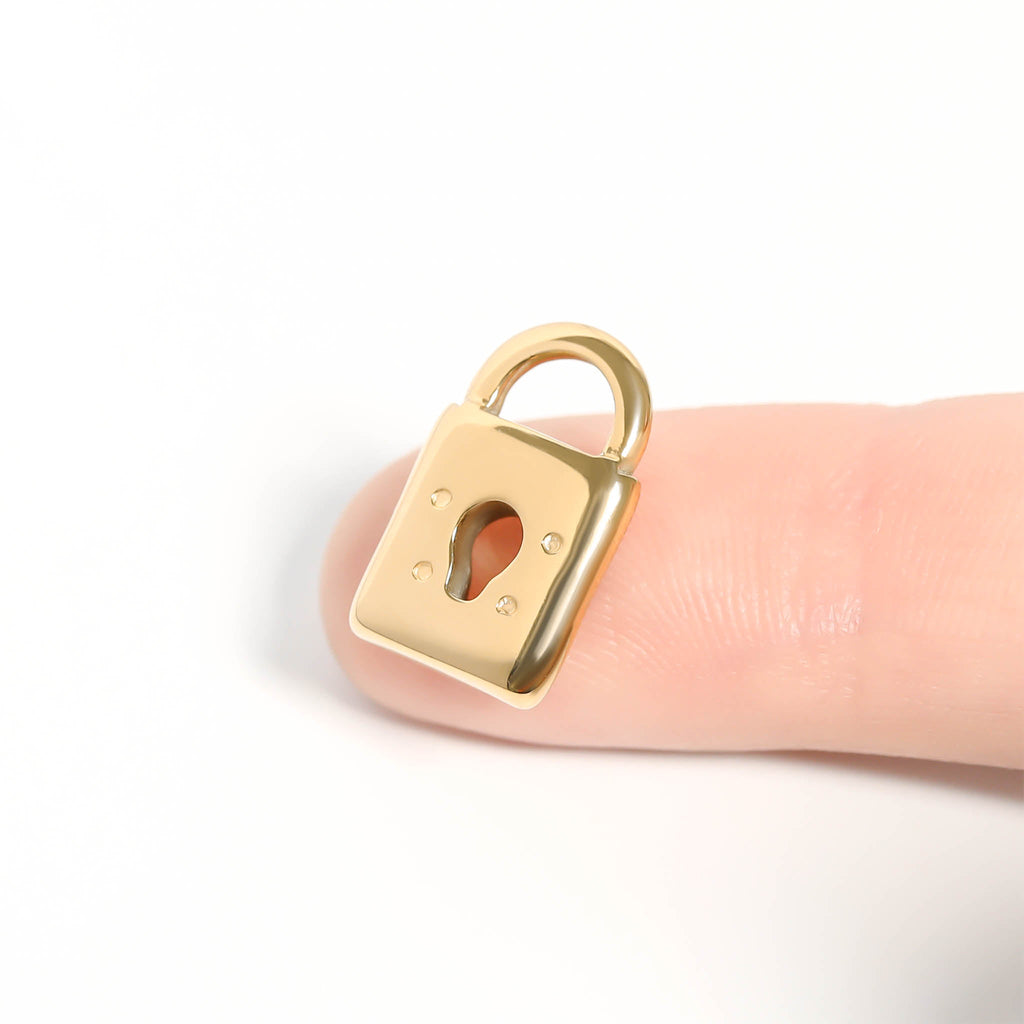 Gold Padlock Charm – Durable 18K Gold Jewelry Pendant for Bracelets & Necklaces