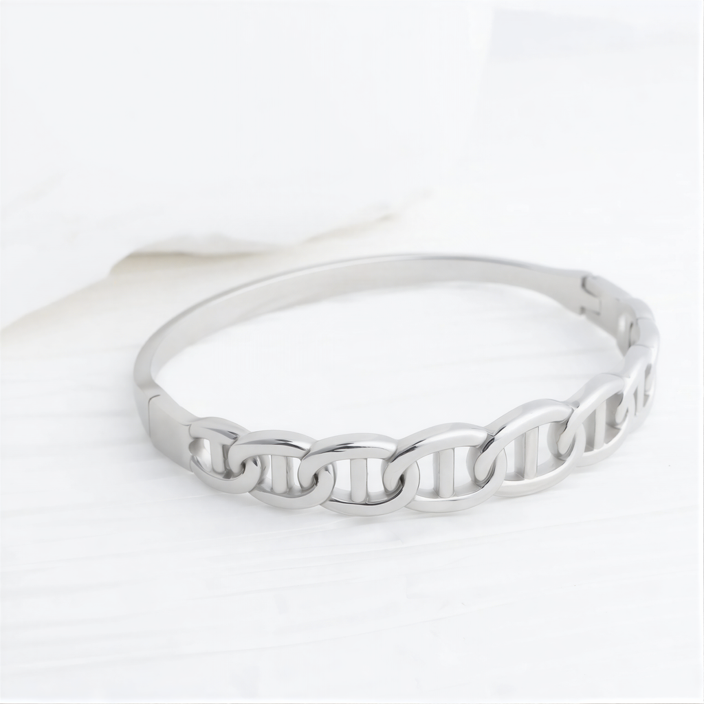 Gold Chain Bangle – 18K Gold PVD Coated Stainless Steel Oval Bracelet - Bracelets | Sunflower Soul Boutique
