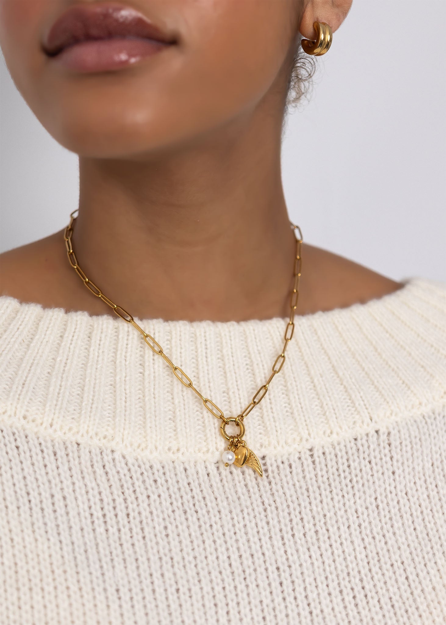 Angel Wing Necklace – Gold Charm Paperclip Holder | Stainless Steel Gift Set - Charm Necklace | Sunflower Soul Boutique