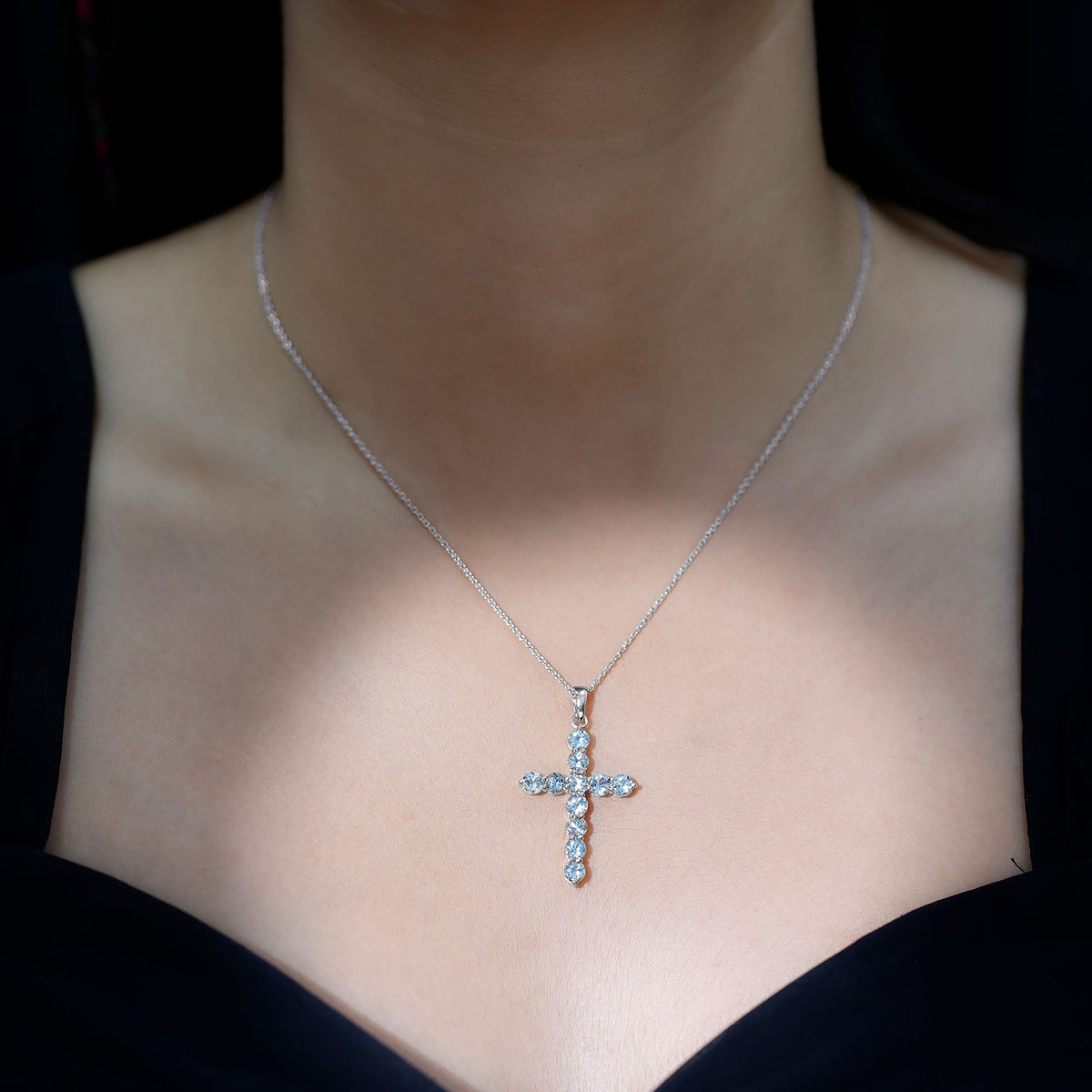 Aquamarine Cross Pendant – Elegant Blue Gemstone Necklace | Spiritual Jewelry Gift