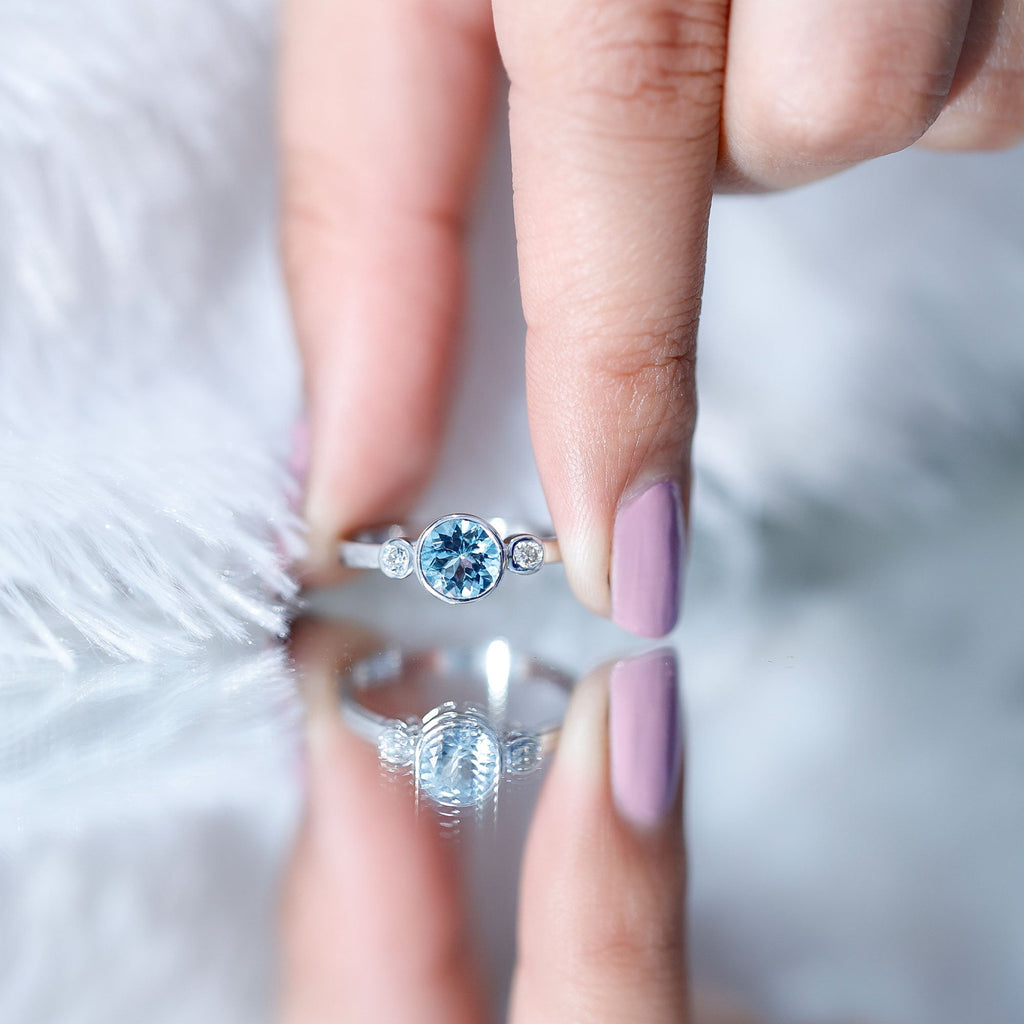 Aquamarine Engagement Ring – 6MM Round Cut Bezel Set Solitaire Bridal Band