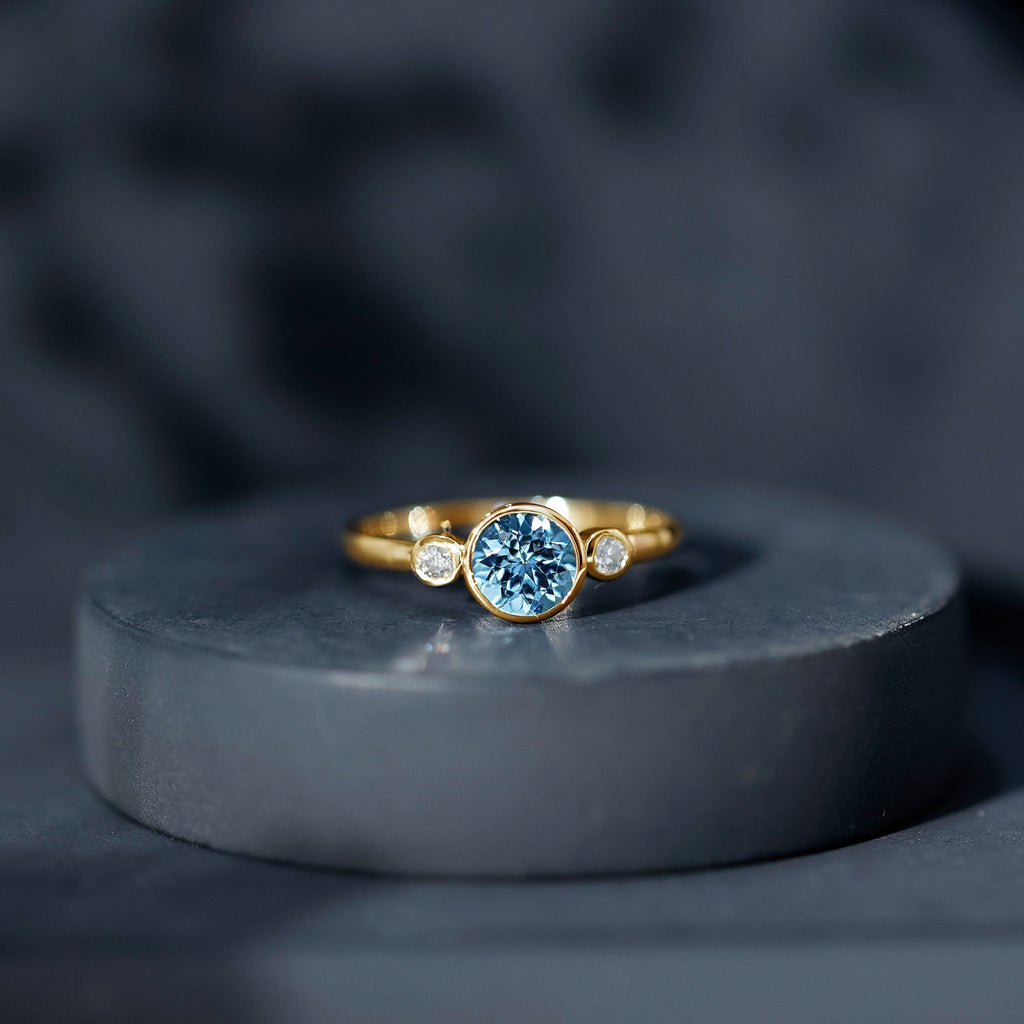 Aquamarine Engagement Ring – 6MM Round Cut Bezel Set Solitaire Bridal Band
