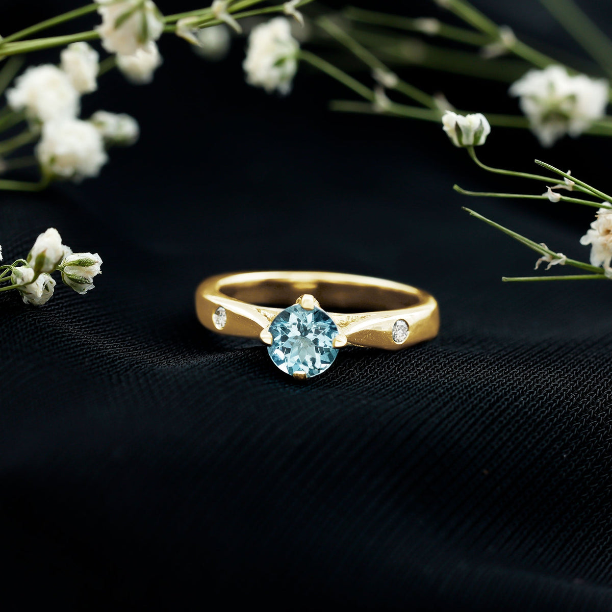 Aquamarine Promise Ring – Classic 6 MM Solitaire Blue Gemstone with Diamond Accent