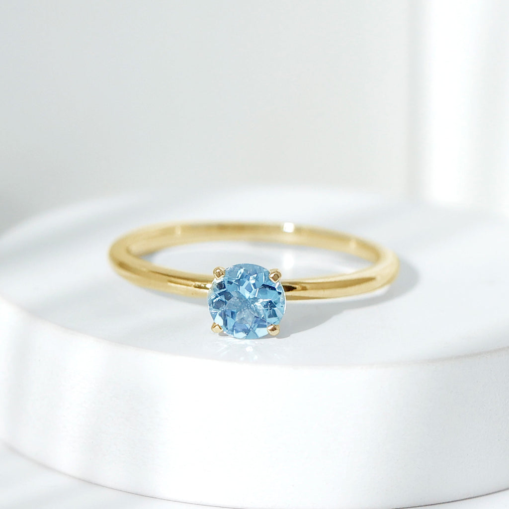 Aquamarine Solitaire Ring – Blue Gemstone 6MM Round Peg Head Setting