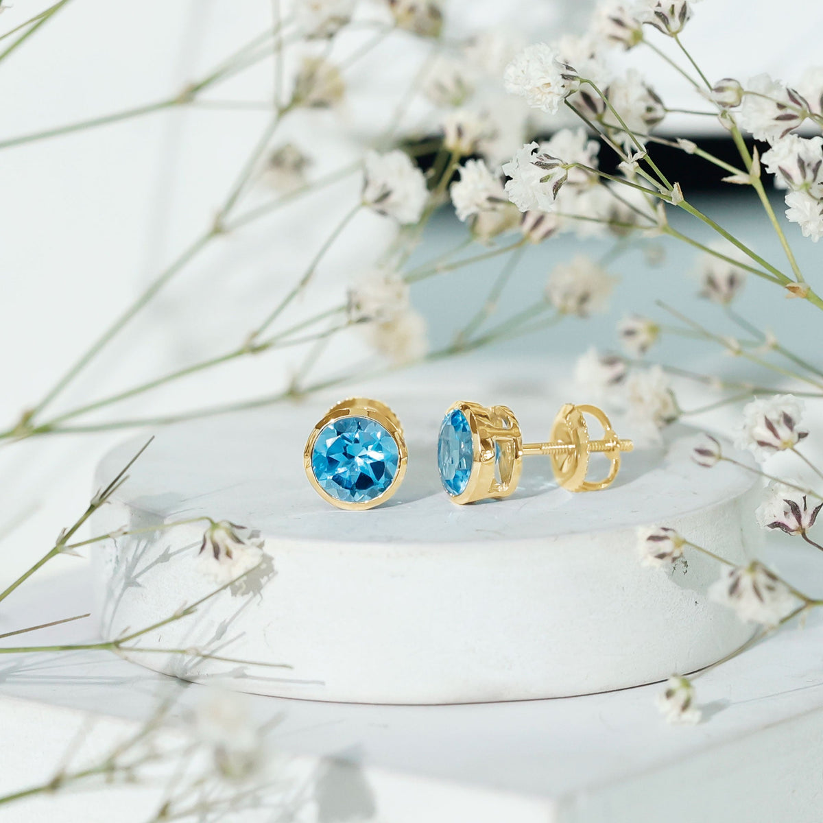 Aquamarine Stud Earrings – 1.6 Carat Round Blue Gemstones | Bezel Setting