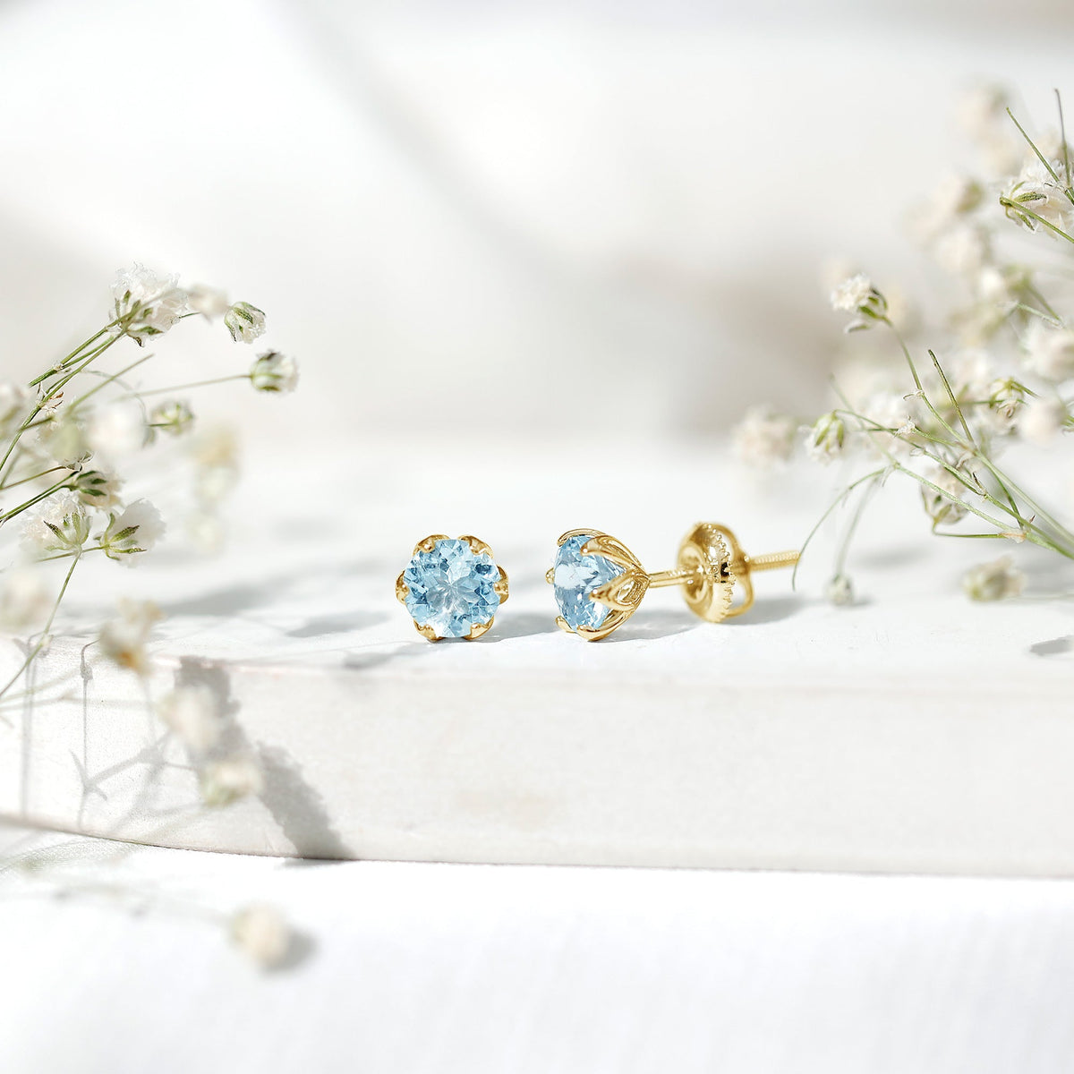 Aquamarine Stud Earrings – AAA Quality Blue Gemstone In Lotus Basket Setting
