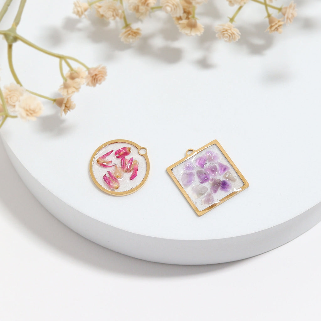 Open Back Circle Bezel Pendant