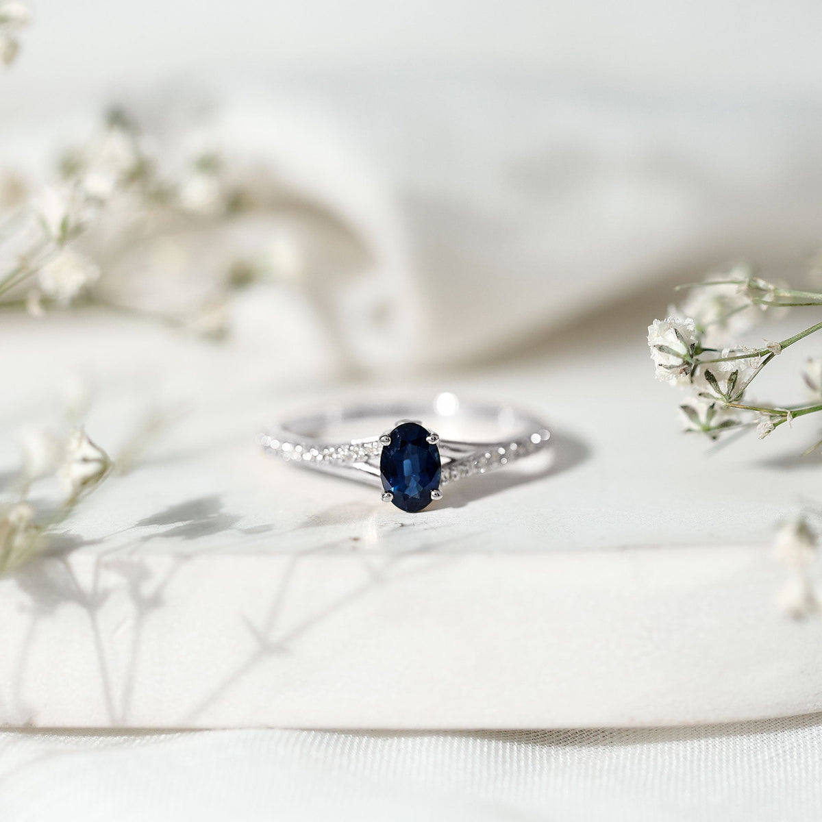 Blue Sapphire Engagement Ring Oval Split Shank Diamond Ring