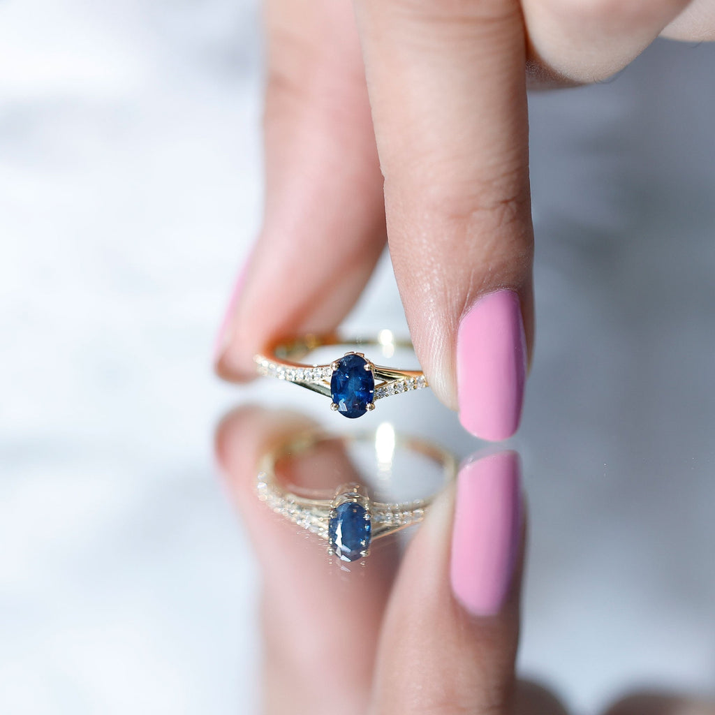 Blue Sapphire Engagement Ring Oval Split Shank Diamond Ring