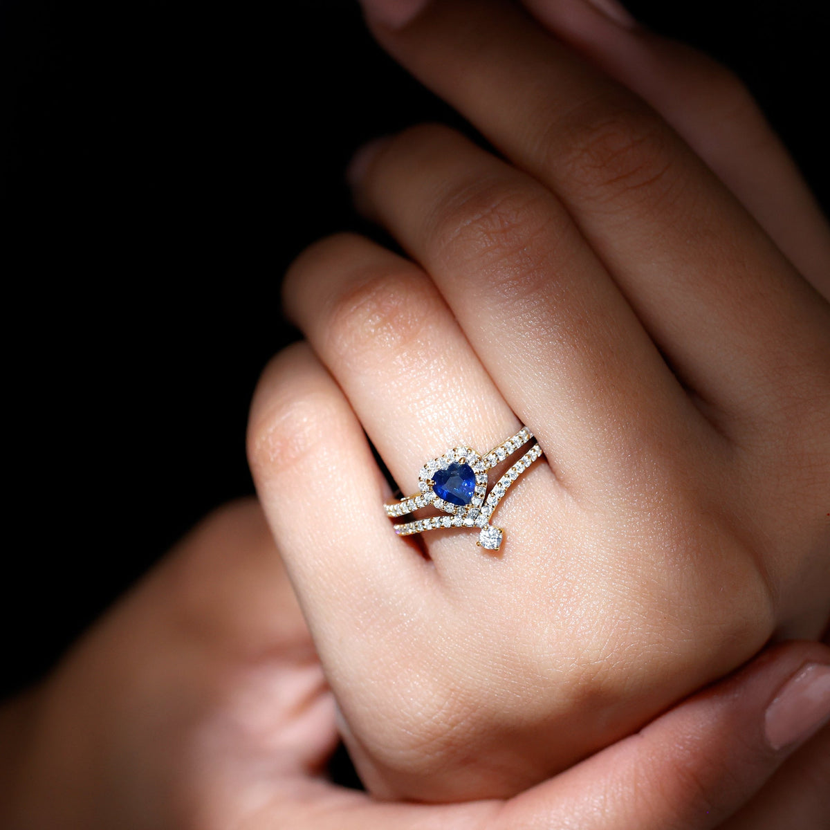 Blue Sapphire Wedding Ring Set, Heart Halo Diamond Bridal Set