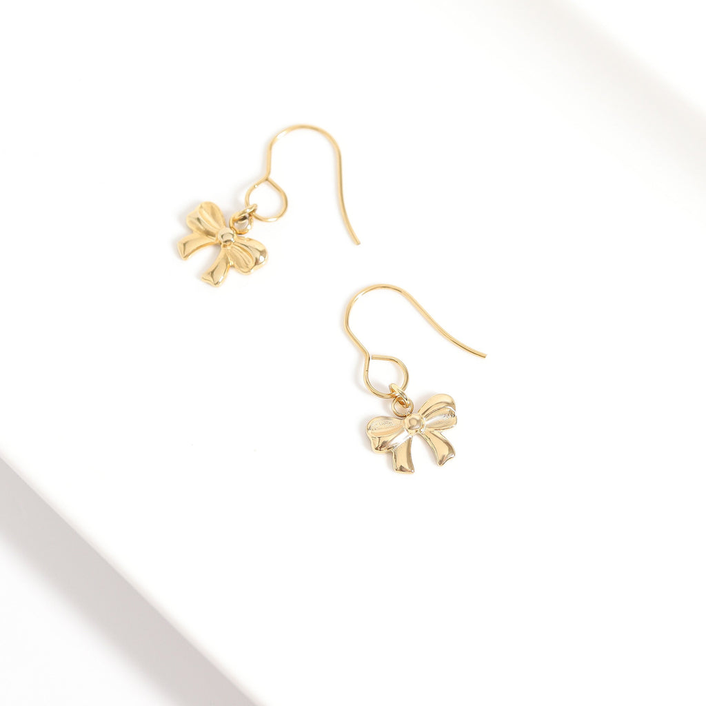 Gold Bow Charm | 18K PVD Coated Stainless Steel Ribbon Bow Pendant – Hypoallergenic Jewelry