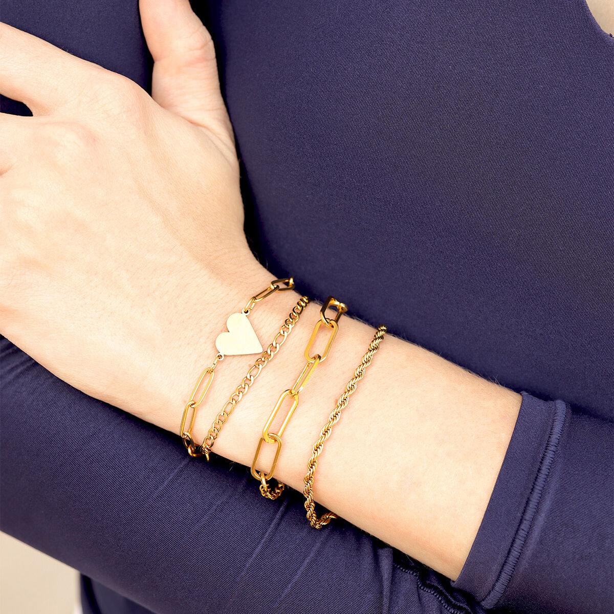 Gold Heart Bracelet – 18K Gold PVD Paperclip Chain Adjustable Stainless Steel Jewelry