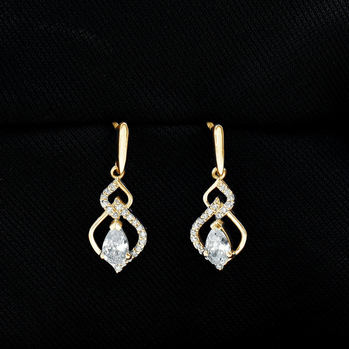 Certified Lab 0.7 Carat Pear Shaped Diamond Drop Bridal Earrings