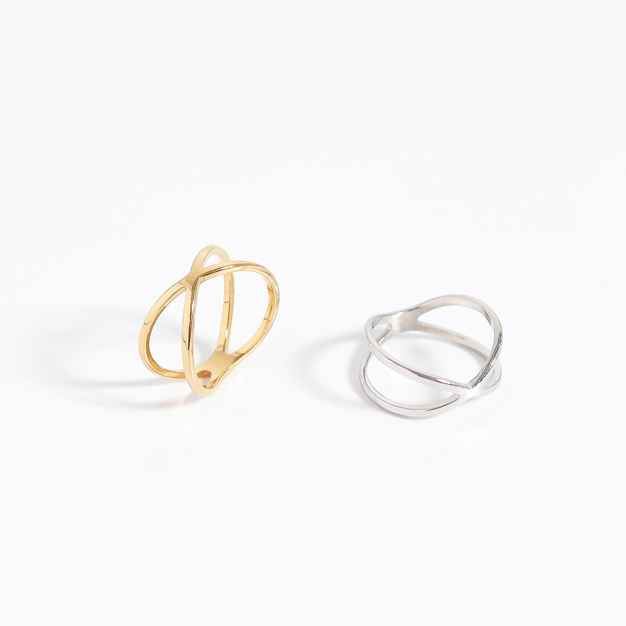18K Gold Geometric Ring – Modern Criss-Cross Stainless Steel Statement Jewelry