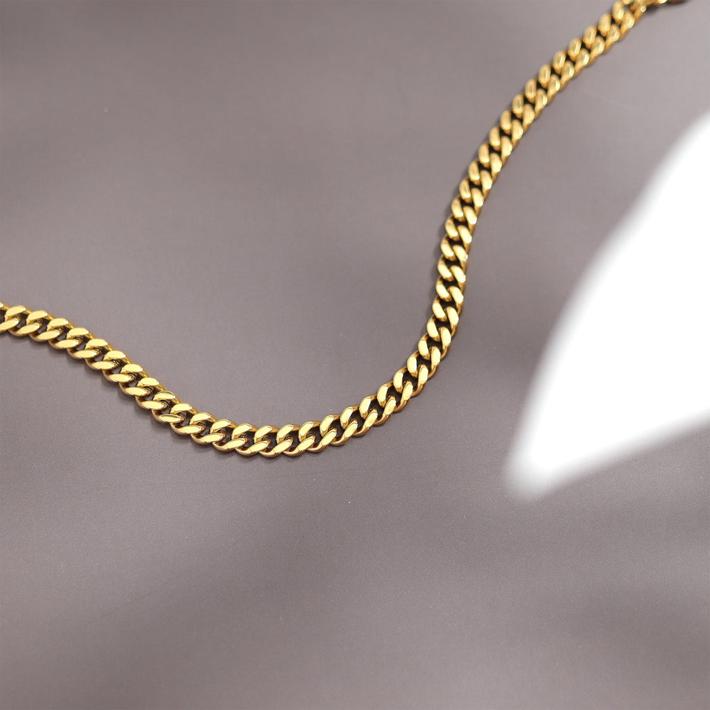 Diamond Cut Curb Chain 18K Gold Bracelet – Durable Hypoallergenic Stainless Steel Jewelry - Bracelets | Sunflower Soul Boutique