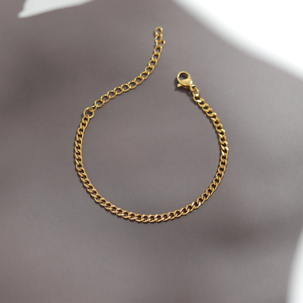 Diamond Cut Curb Chain 18K Gold Bracelet – Durable Hypoallergenic Stainless Steel Jewelry - Bracelets | Sunflower Soul Boutique