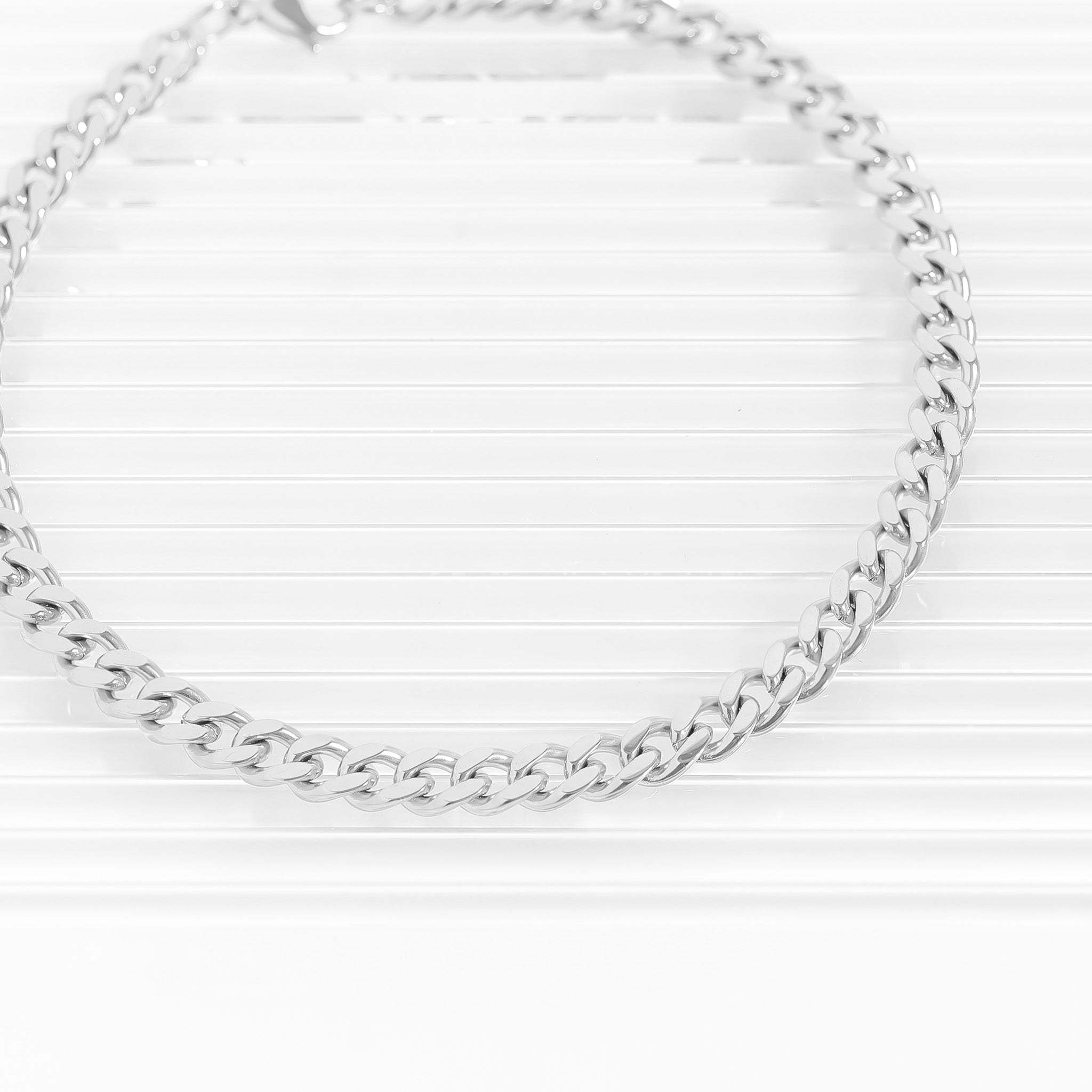 Diamond Cut Curb Chain Stainless Steel Bracelet – Hypoallergenic Flat Link Design - Bracelets | Sunflower Soul Boutique