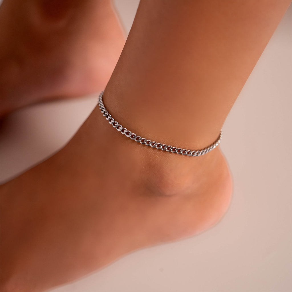 Diamond Cut Curb Chain Stainless Steel Bracelet – Hypoallergenic Flat Link Design - Bracelets | Sunflower Soul Boutique