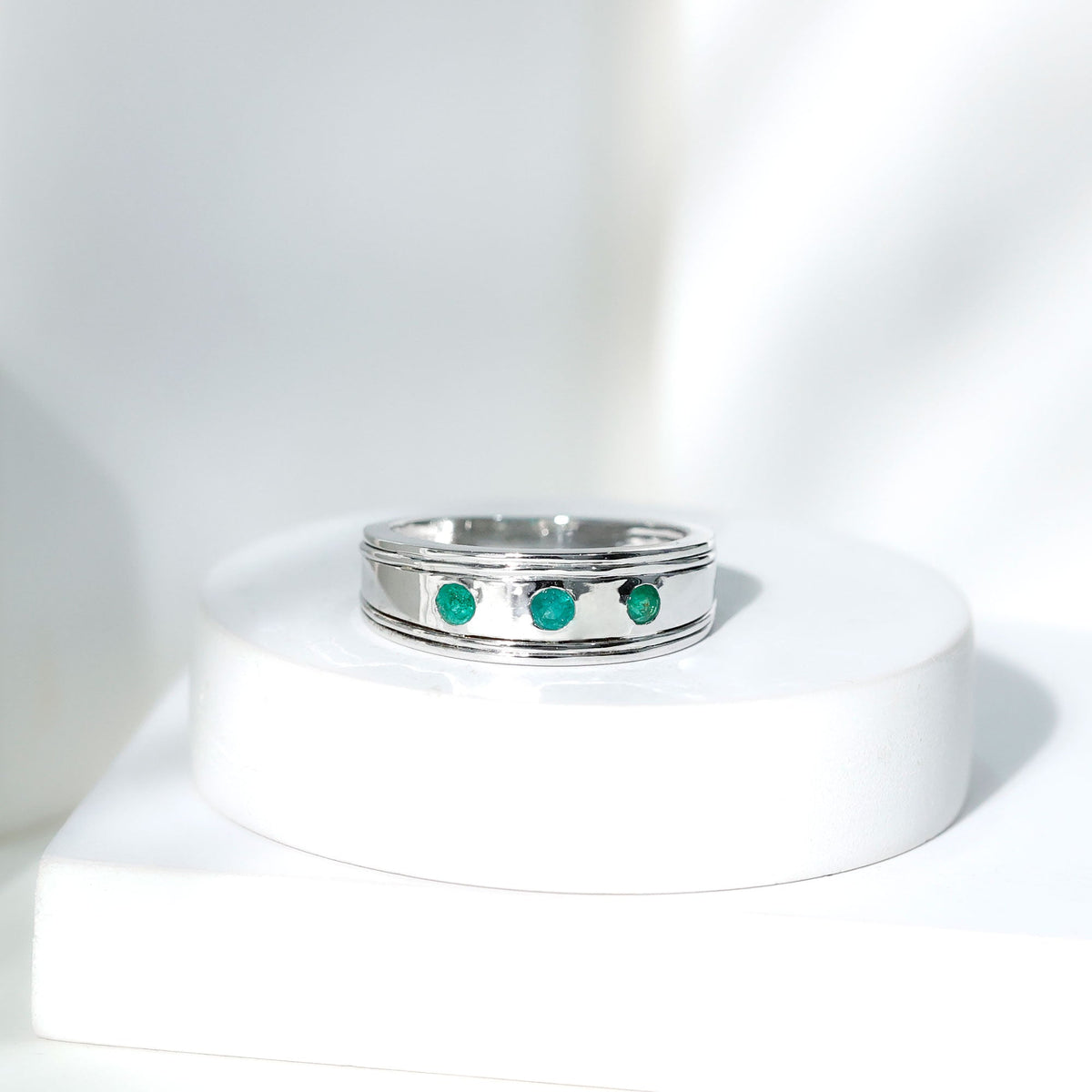 Emerald Band Ring – Minimalist Wide Band With AAA Quality Emeralds & Gypsy Setting