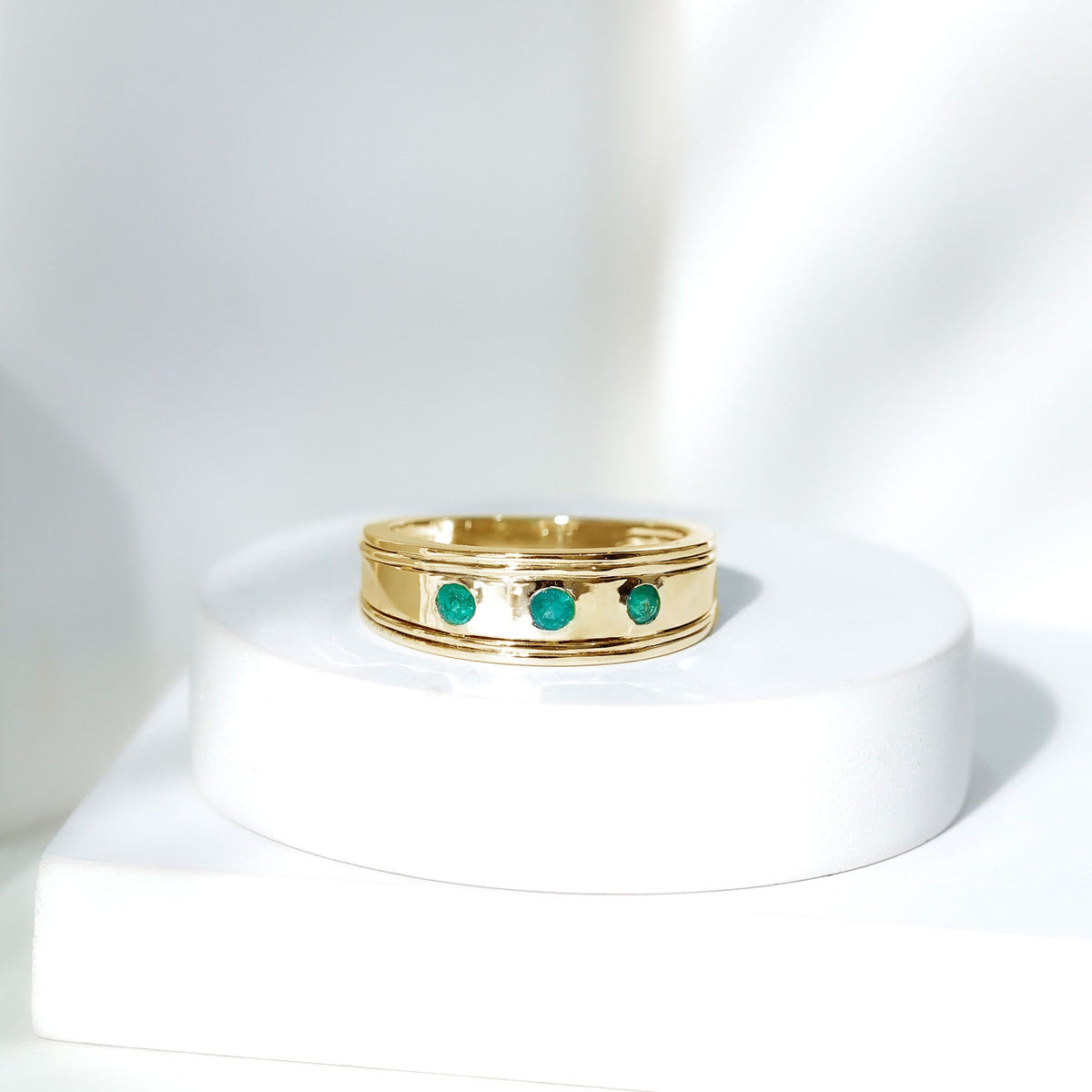 Emerald Band Ring – Minimalist Wide Band With AAA Quality Emeralds & Gypsy Setting