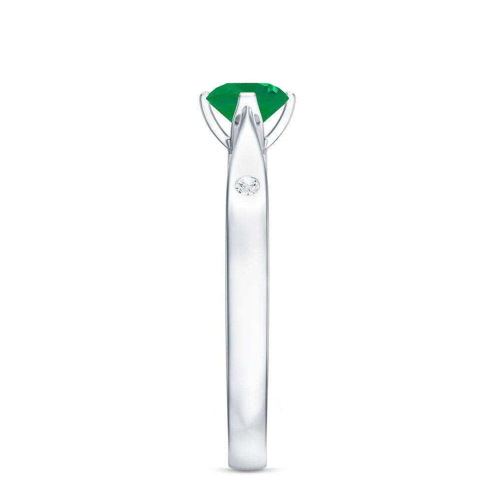 Emerald Diamond Promise Ring – Natural Green Gemstone with Pinched Shank Design